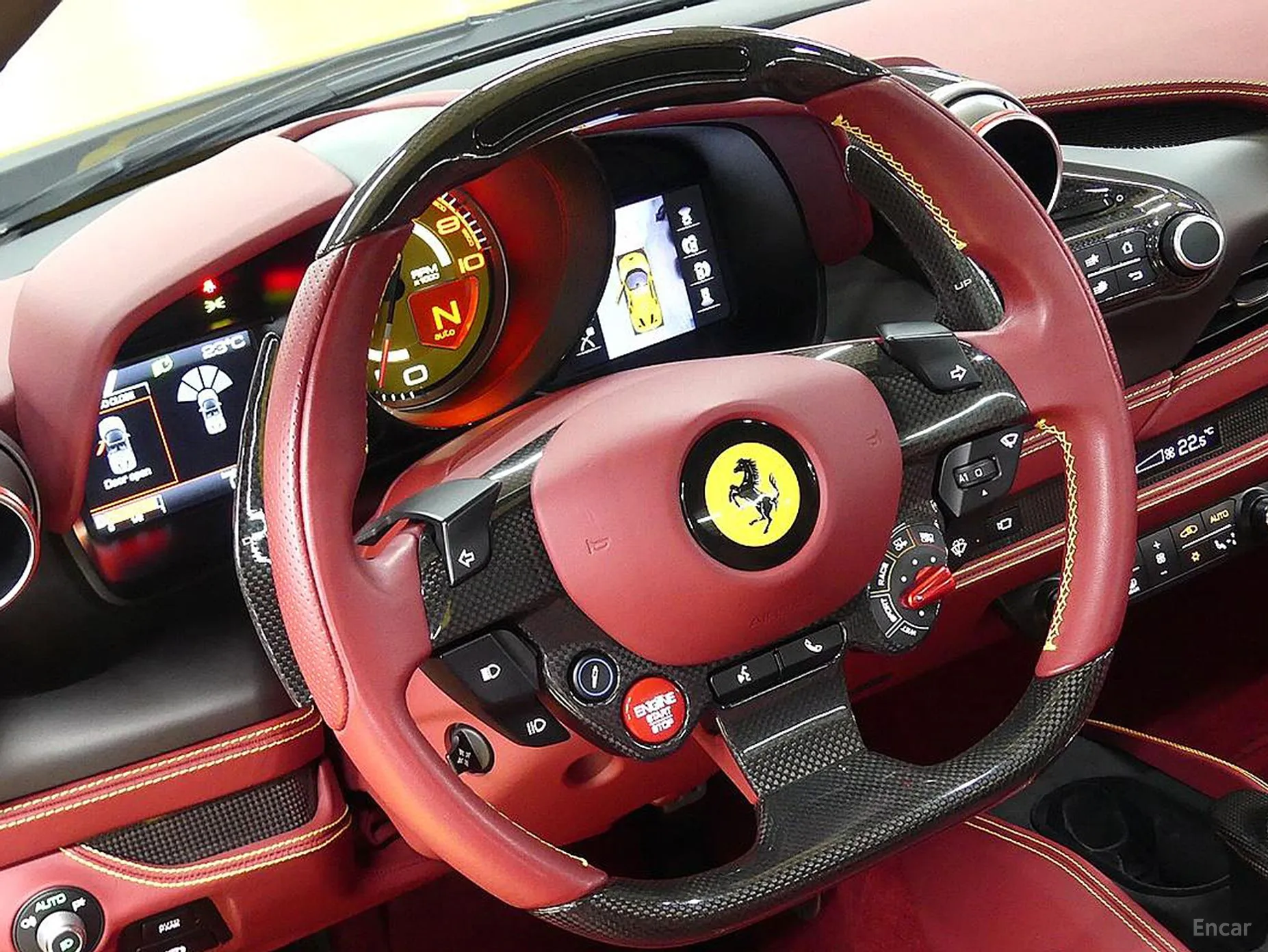Ferrari F8 Spider превью 12
