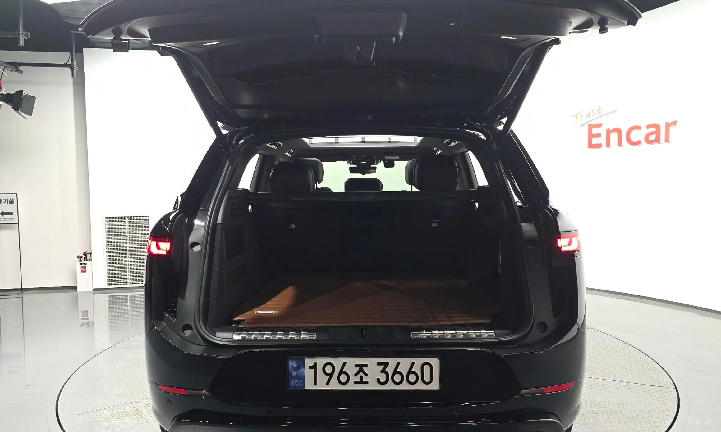 Land Rover Range Rover Sport 3rd Generation превью 20