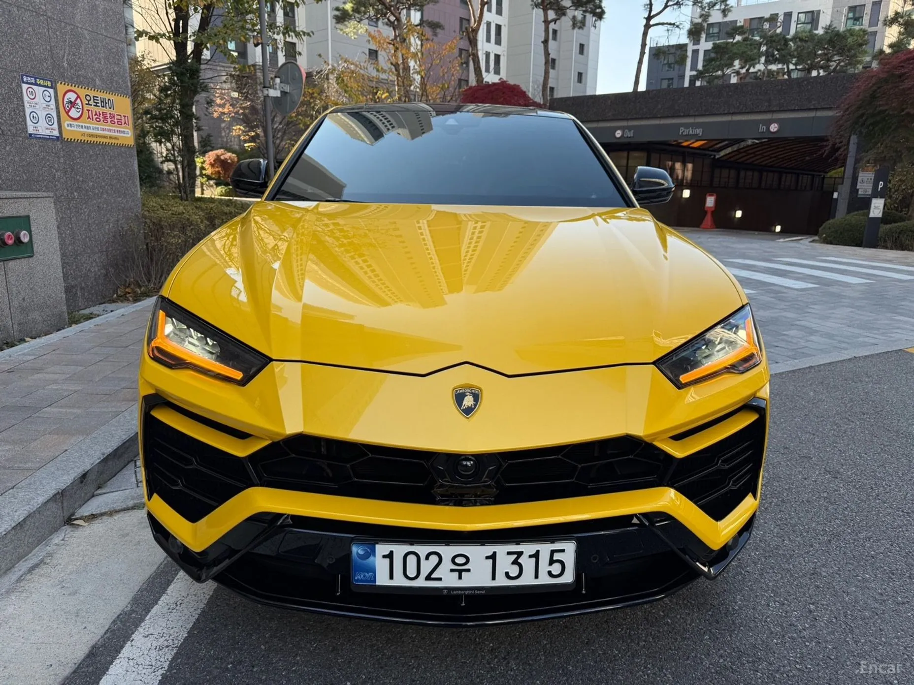Lamborghini Urus превью 3