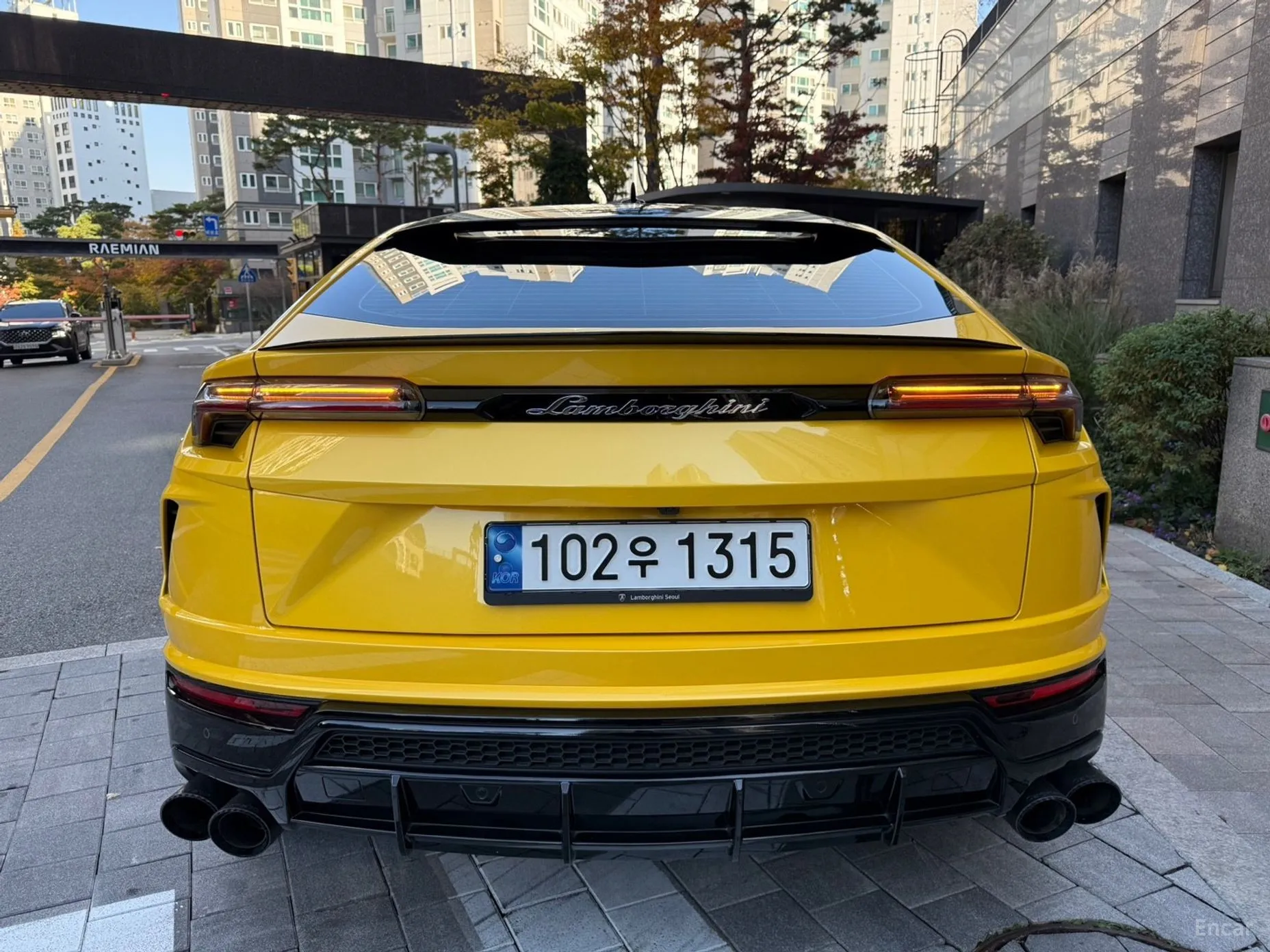 Lamborghini Urus превью 4
