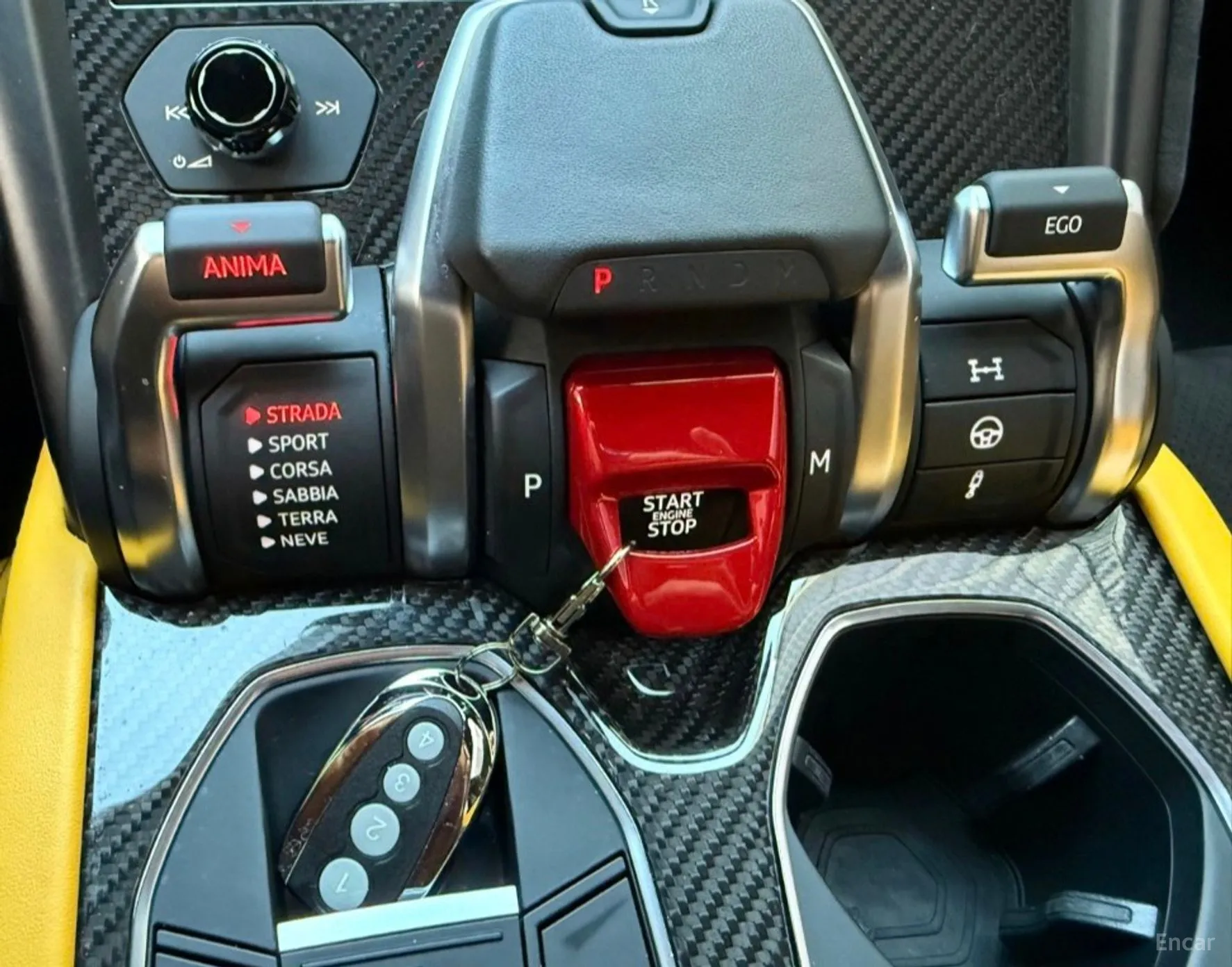 Lamborghini Urus превью 9