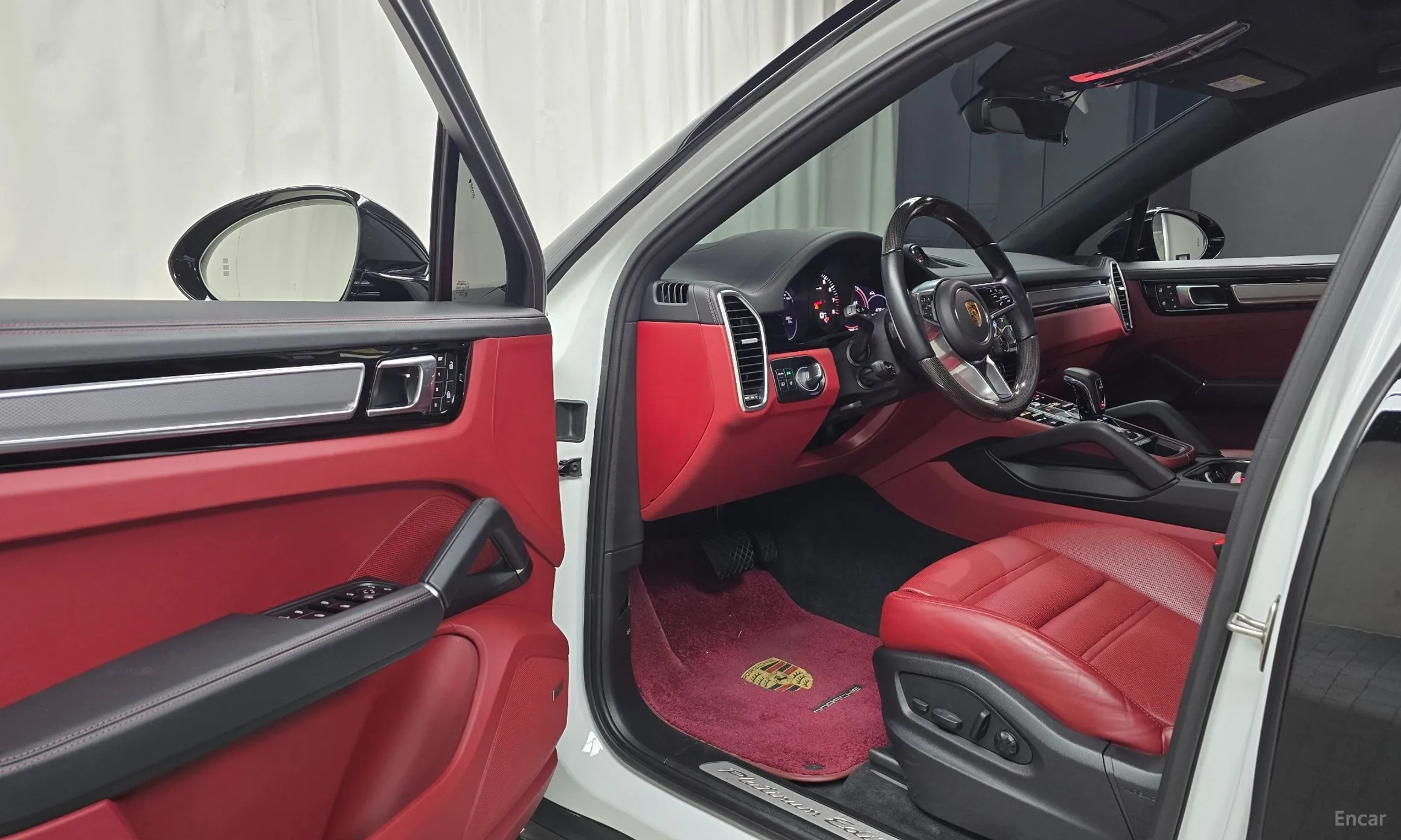Porsche Cayenne (PO536) превью 10