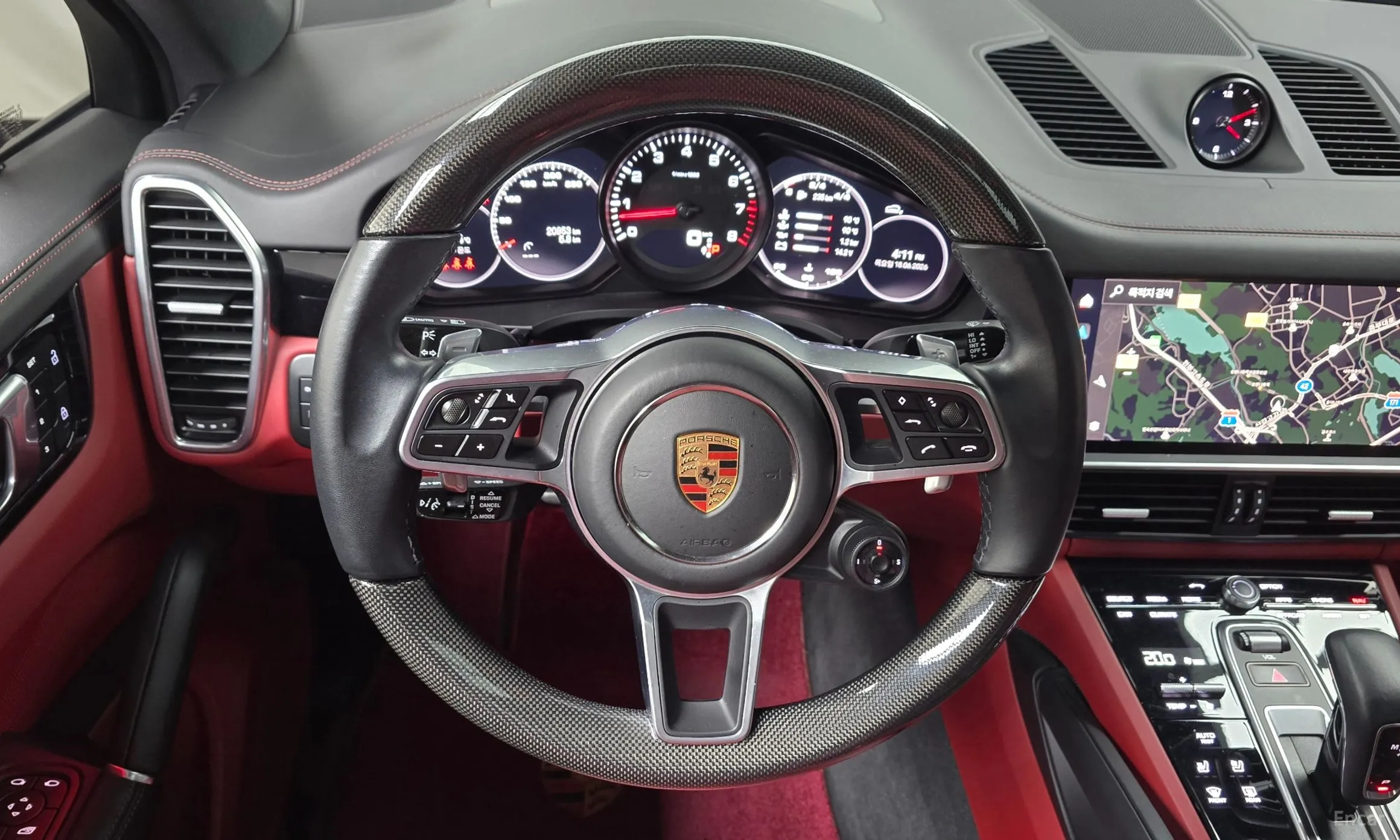 Porsche Cayenne (PO536) превью 12