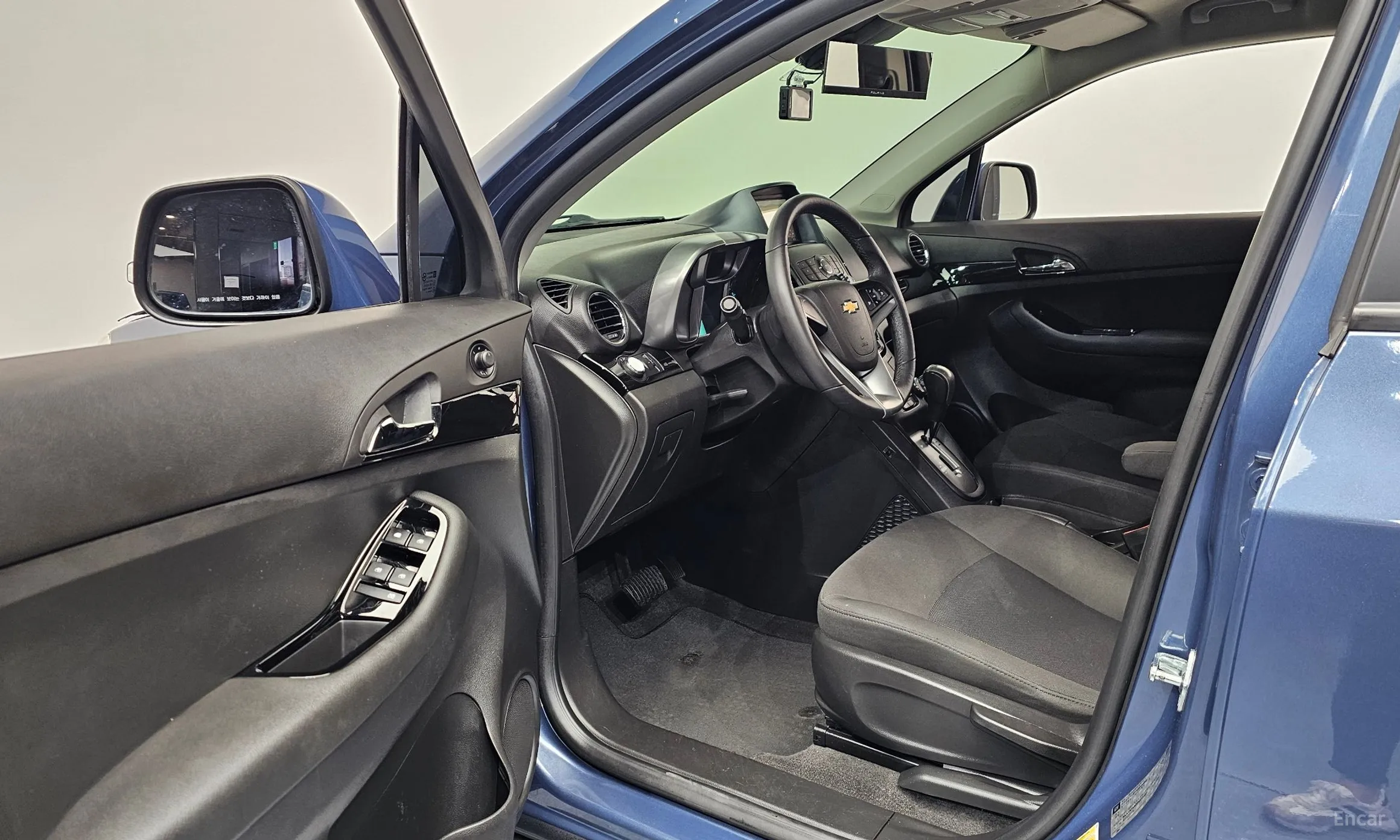 Chevrolet (GM Daewoo) Orlando превью 10