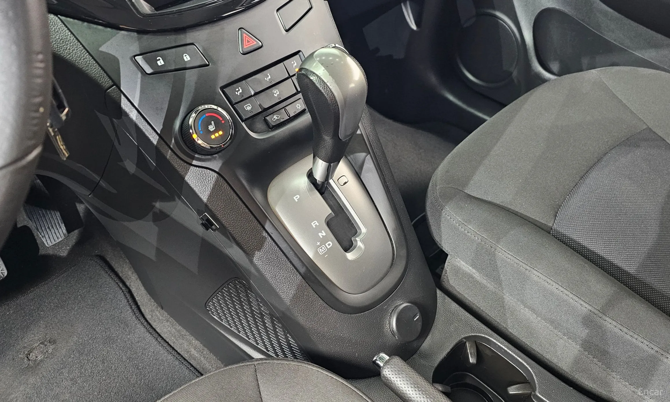 Chevrolet (GM Daewoo) Orlando превью 9