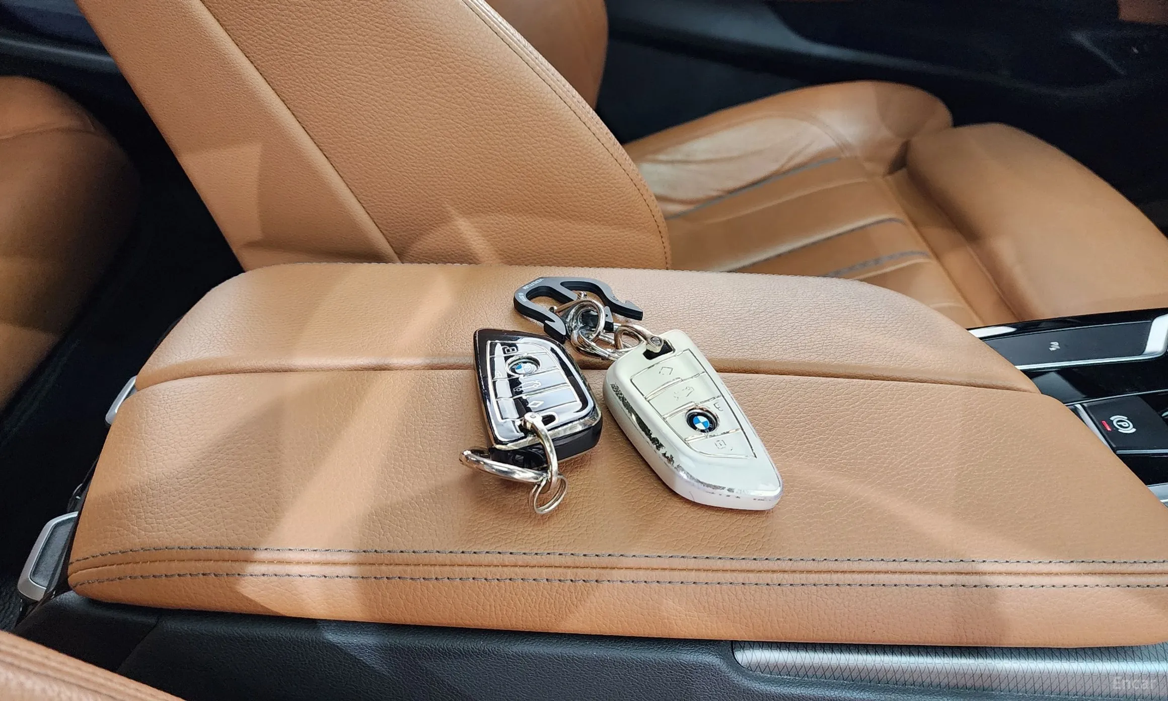 BMW 5 Series (G30) превью 14