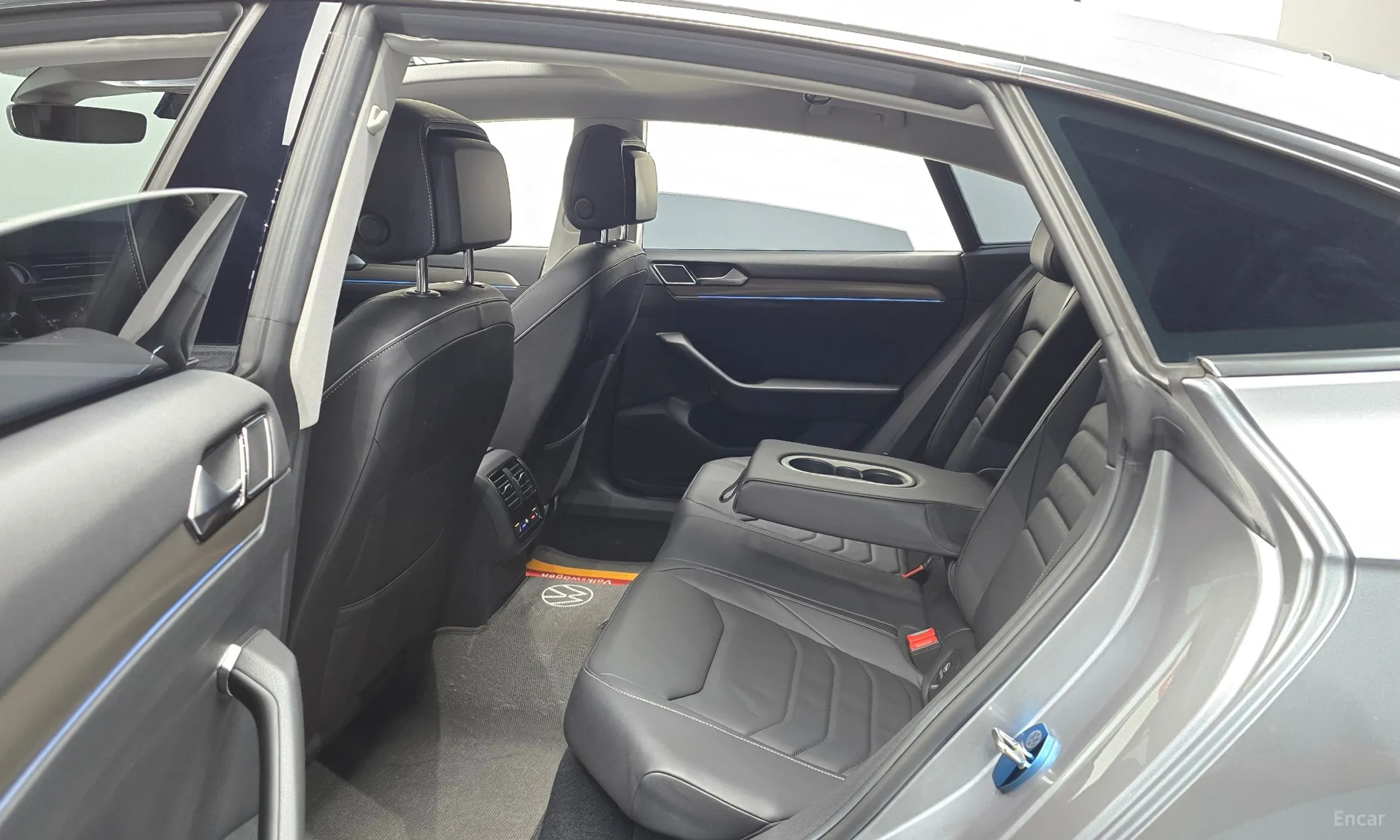 Volkswagen Ateon превью 11