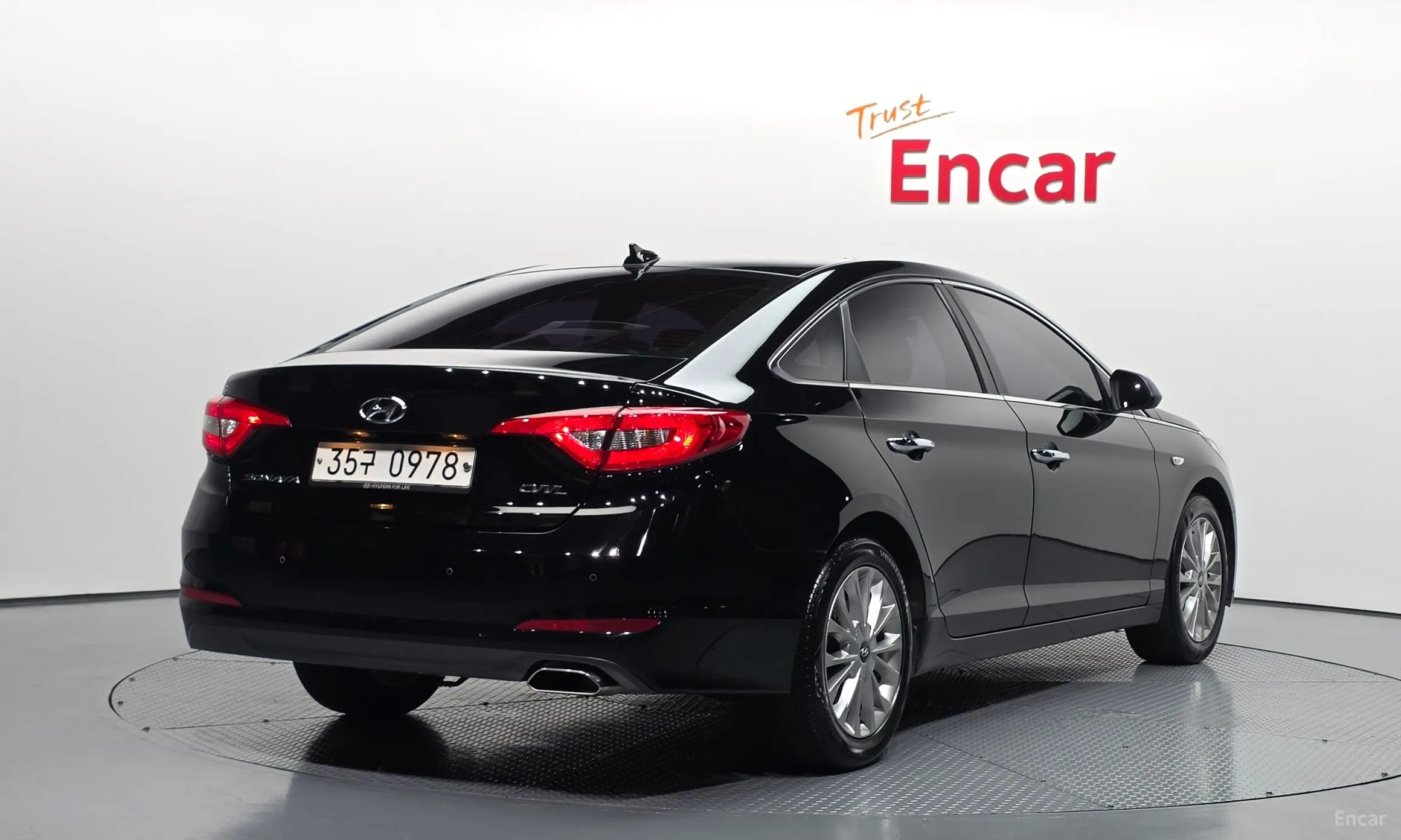 Hyundai LF Sonata