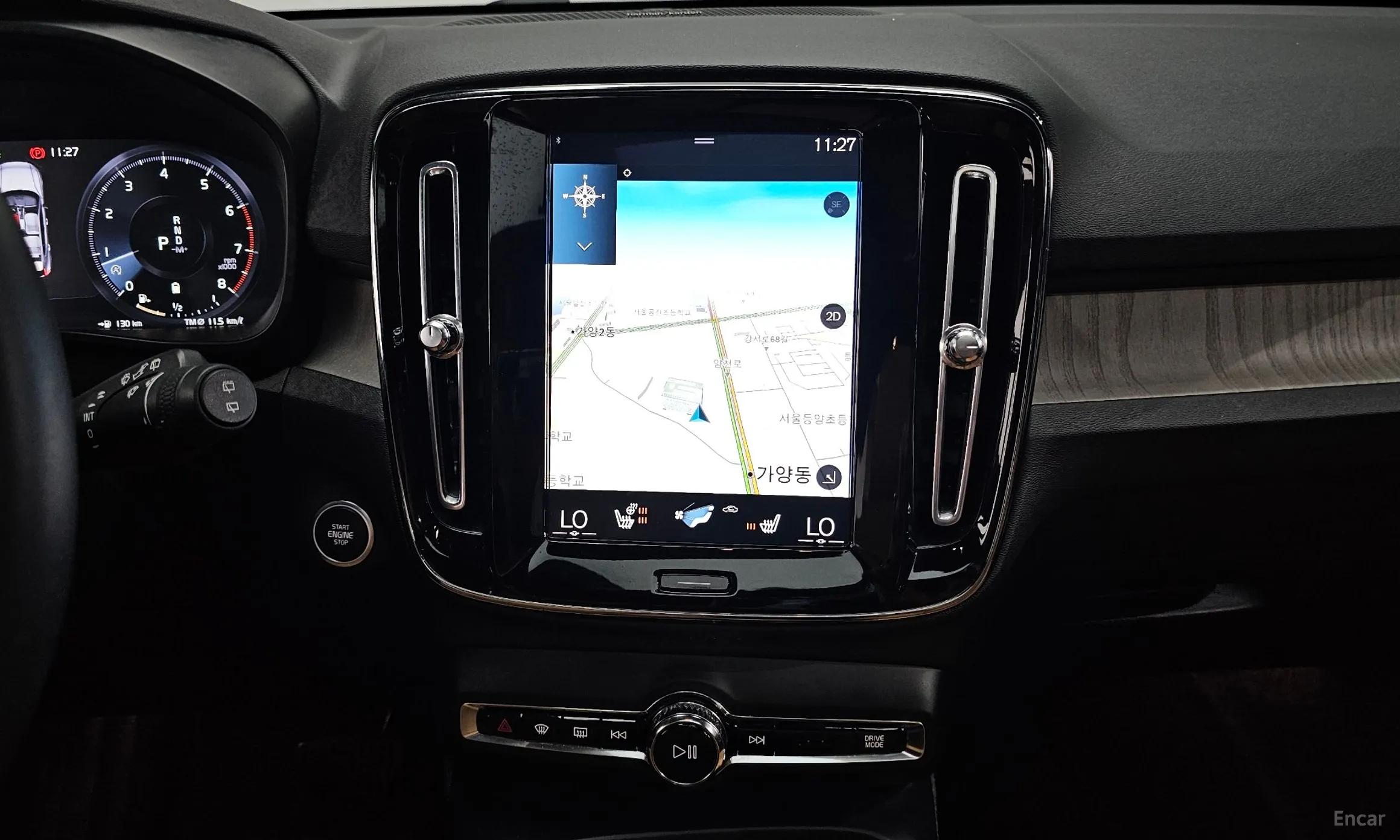 Volvo XC40 превью 14