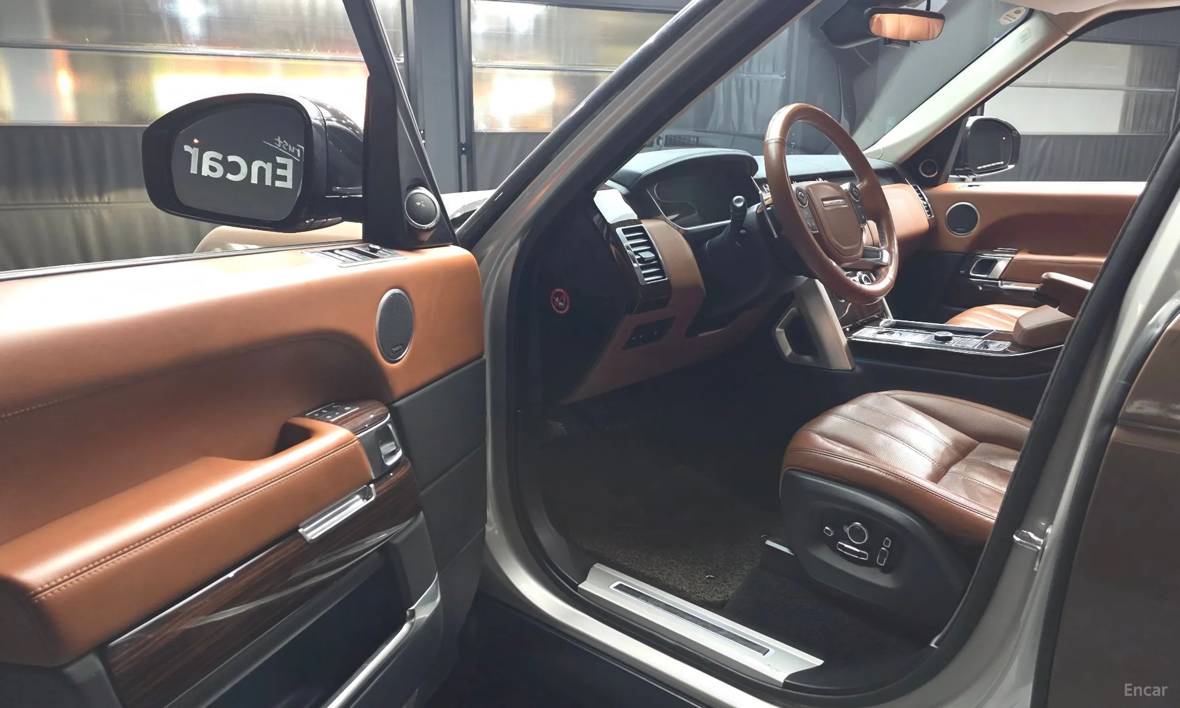 Land Rover Range Rover 4th Generation превью 10