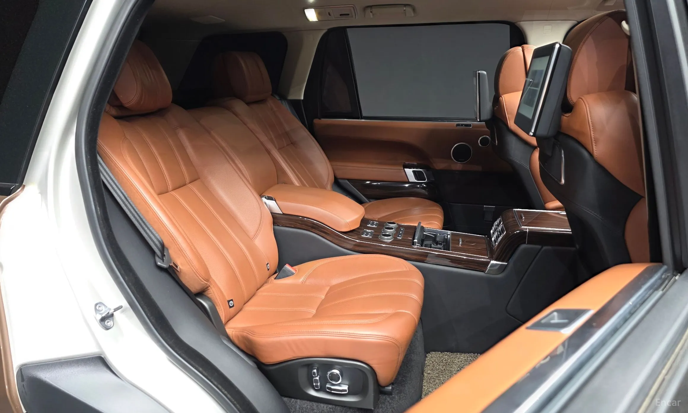 Land Rover Range Rover 4th Generation превью 11