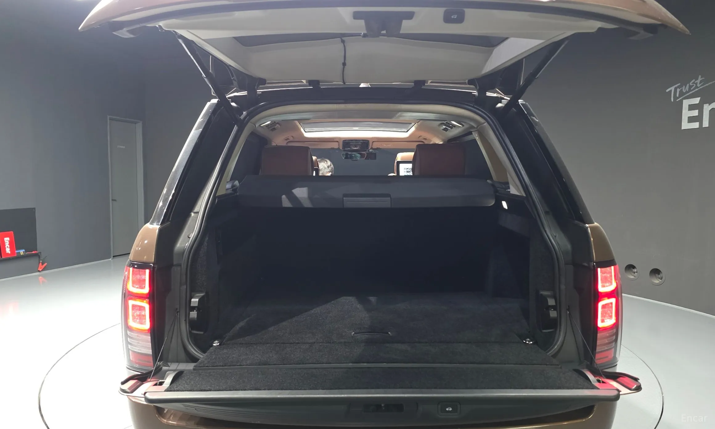 Land Rover Range Rover 4th Generation превью 20