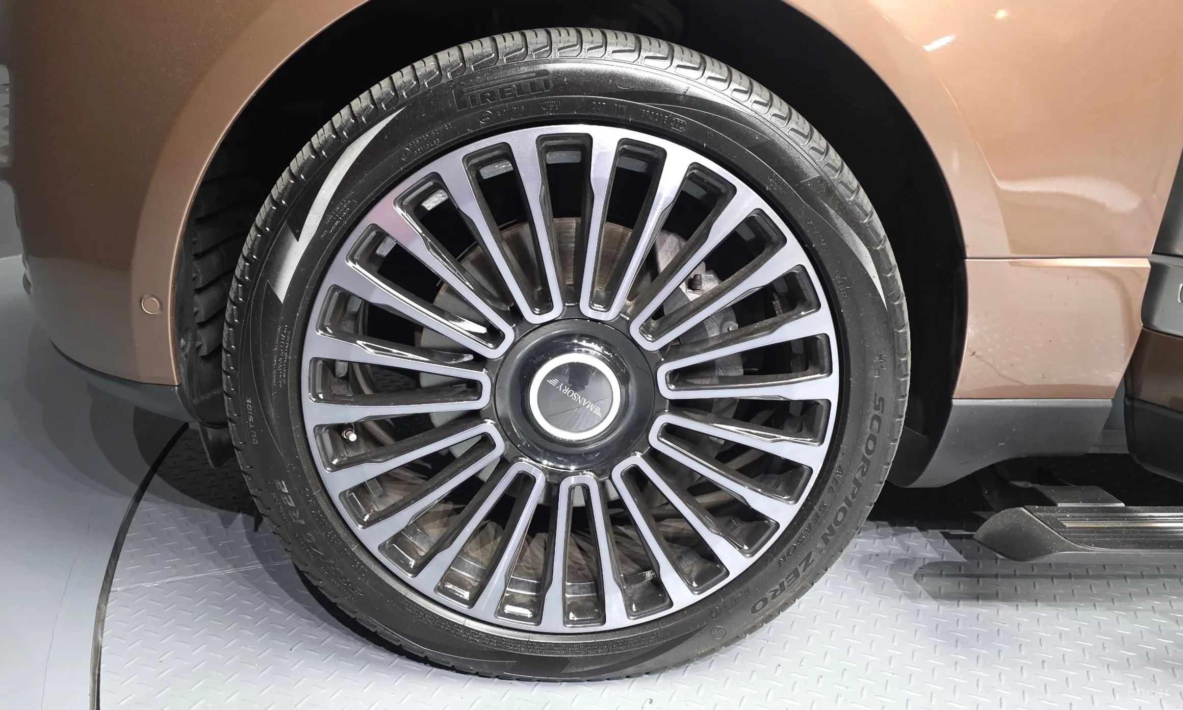 Land Rover Range Rover 4th Generation превью 5