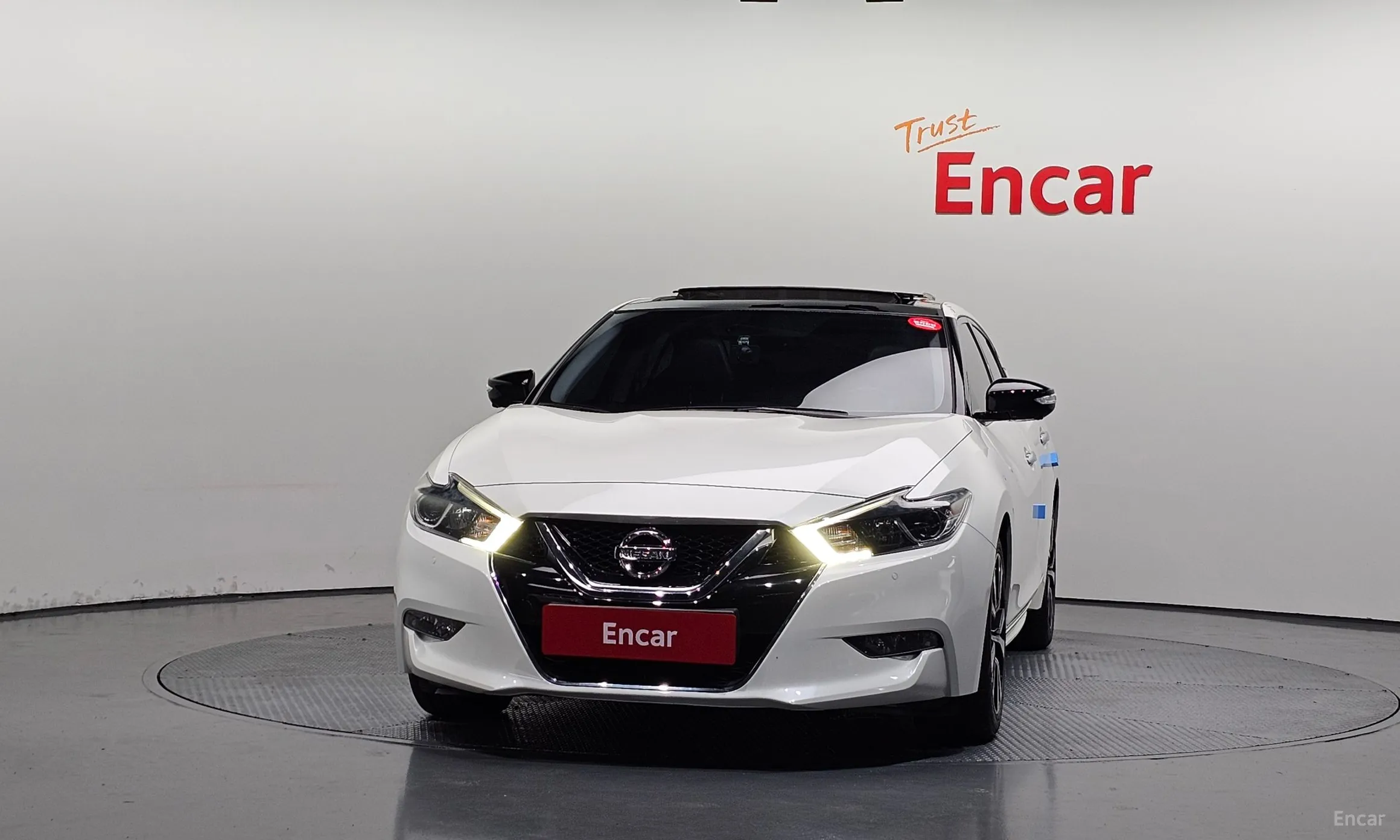 Nissan Maxima (A36) превью 3