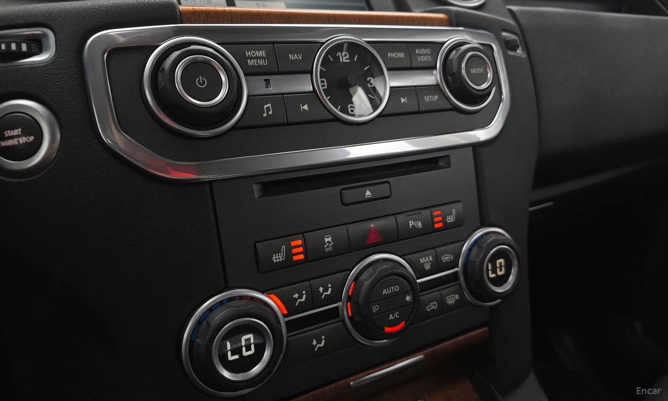 Land Rover Discovery 4 превью 17