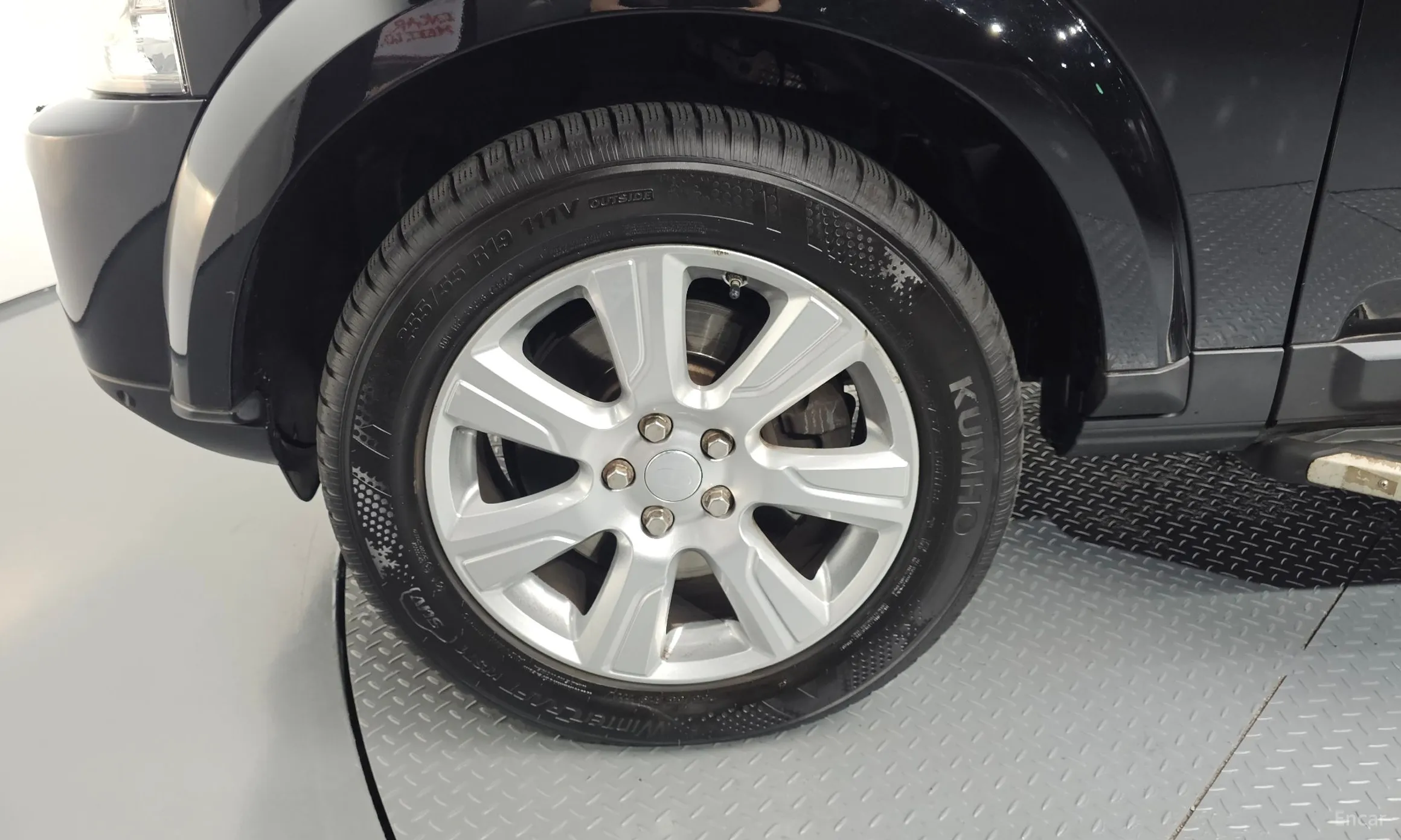 Land Rover Discovery 4 превью 5