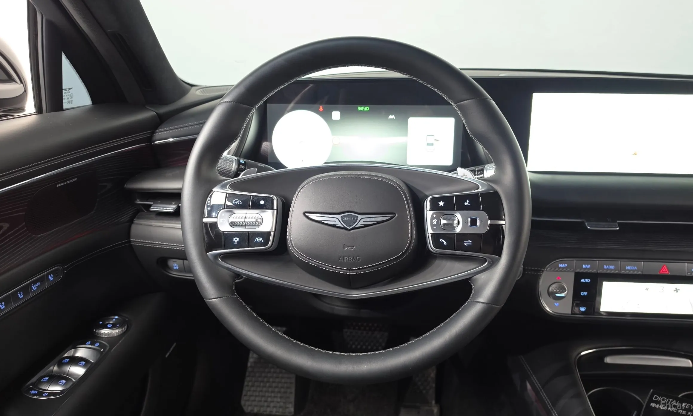Genesis G90 (RS4) превью 12