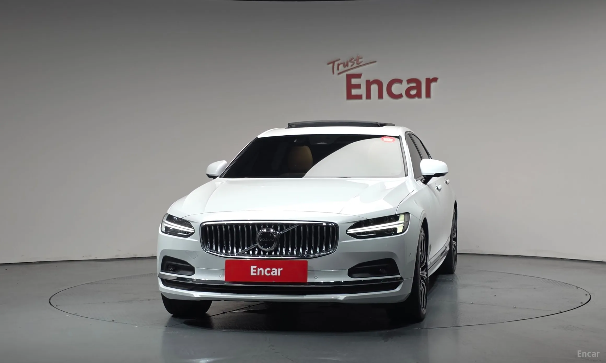 Volvo S90 превью 3