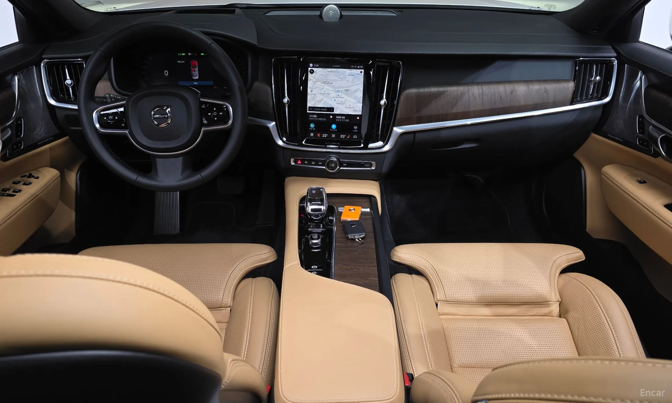 Volvo S90 превью 7
