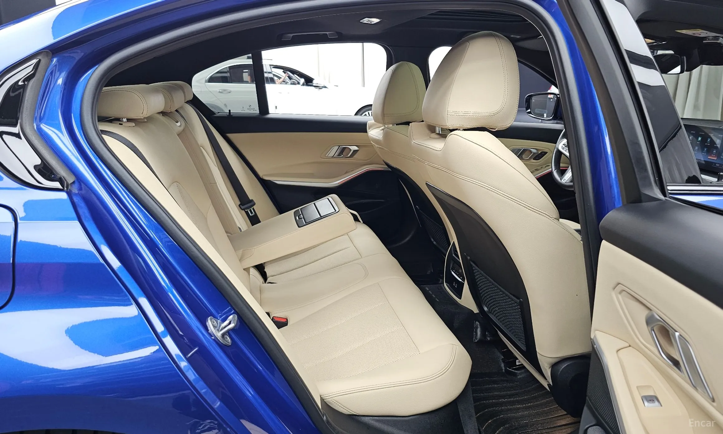 BMW 3 Series (G20) превью 12