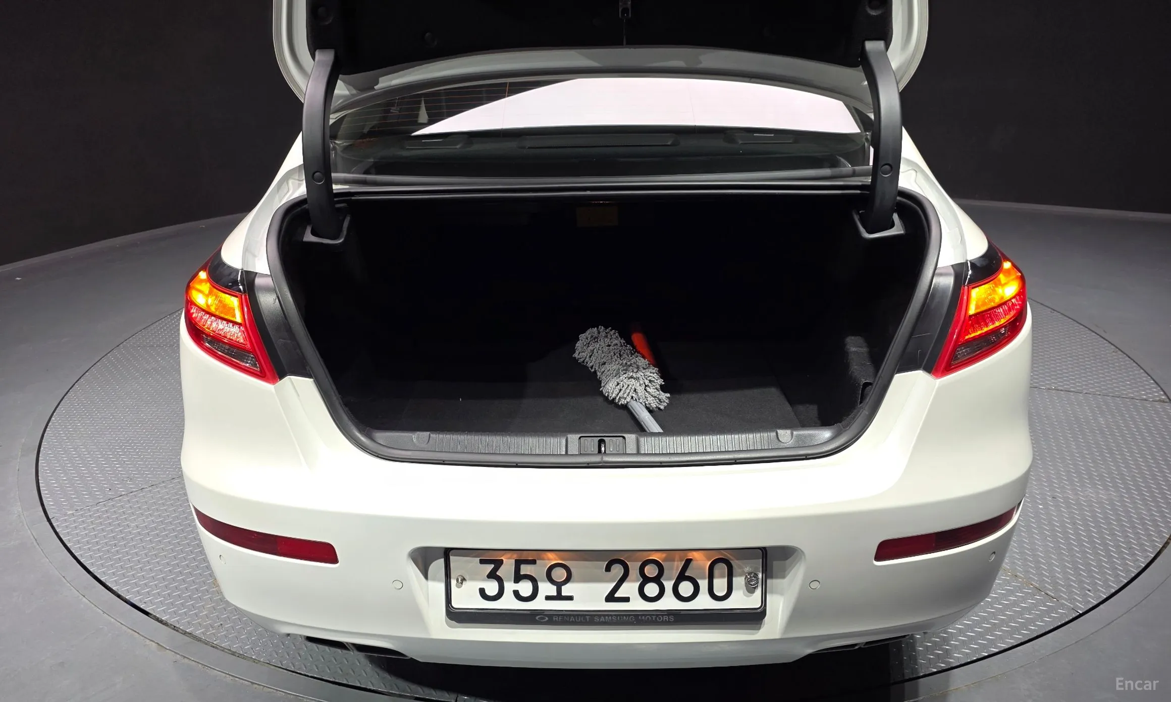 Renault Korea (Samsung) SM7 превью 20