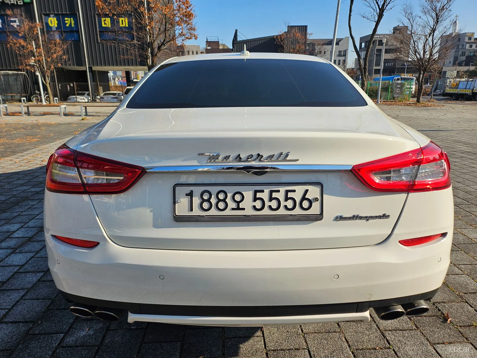 Maserati Quattroporte превью 7