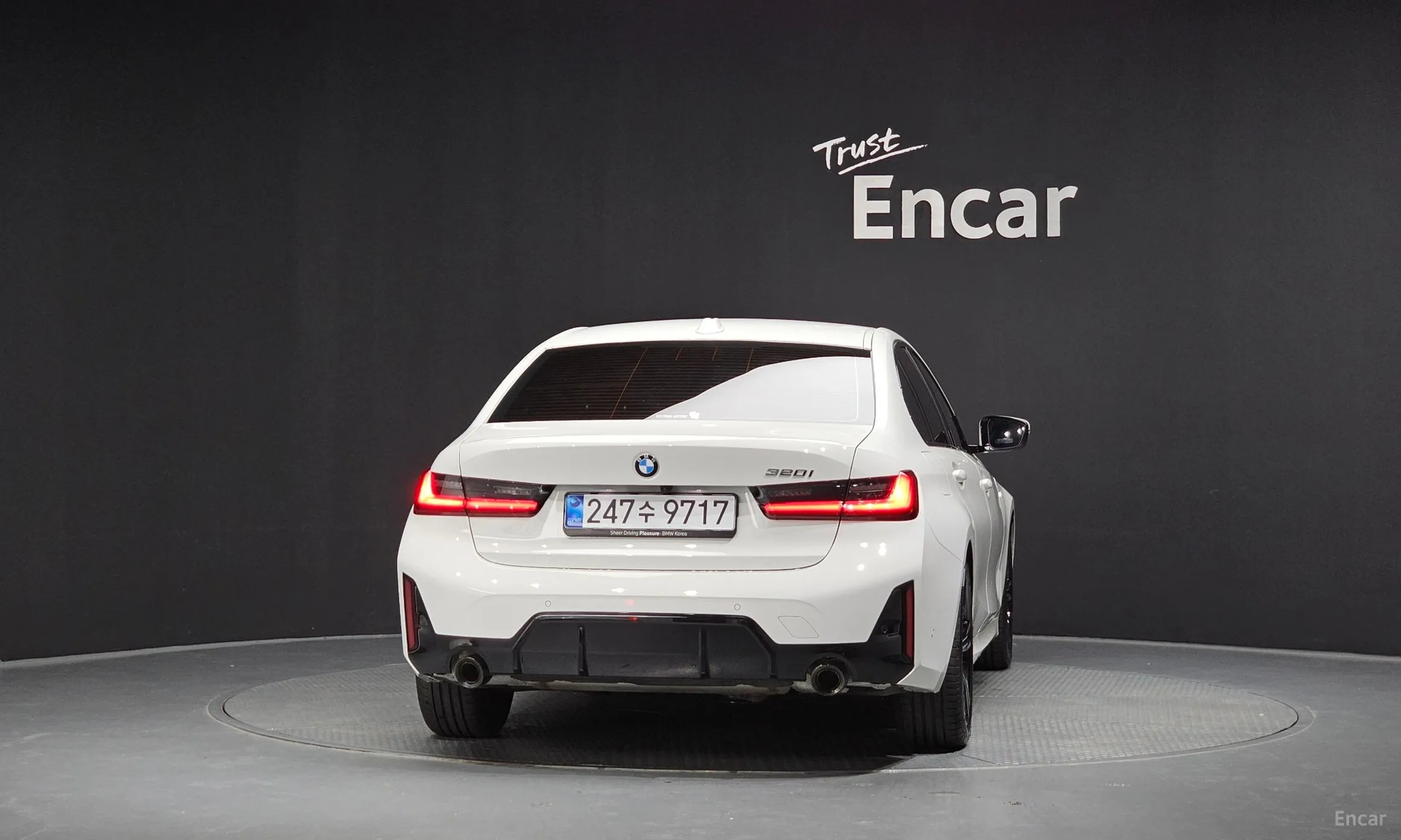 BMW 3 Series (G20) превью 4
