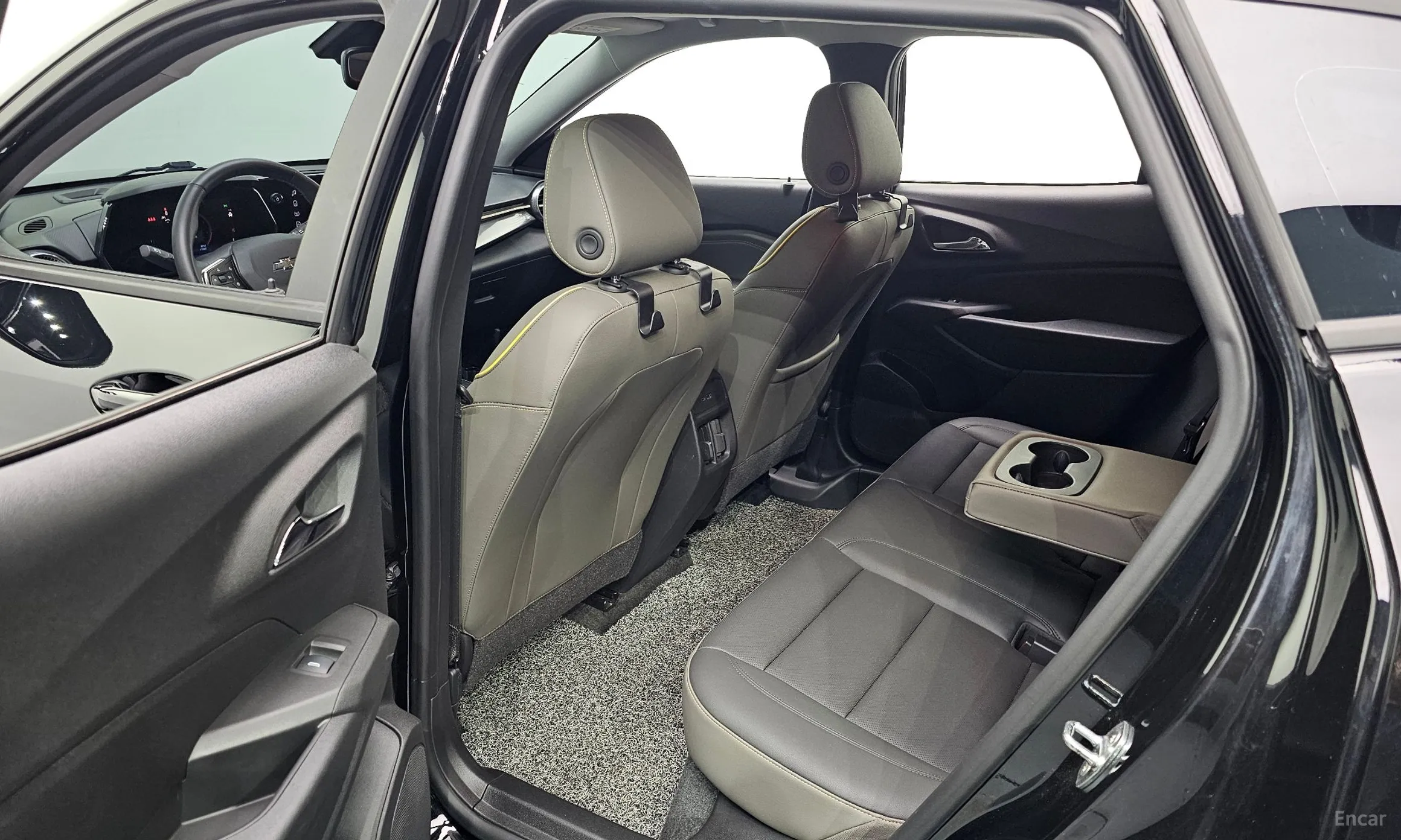 Chevrolet (GM Daewoo) Trax Crossover превью 12