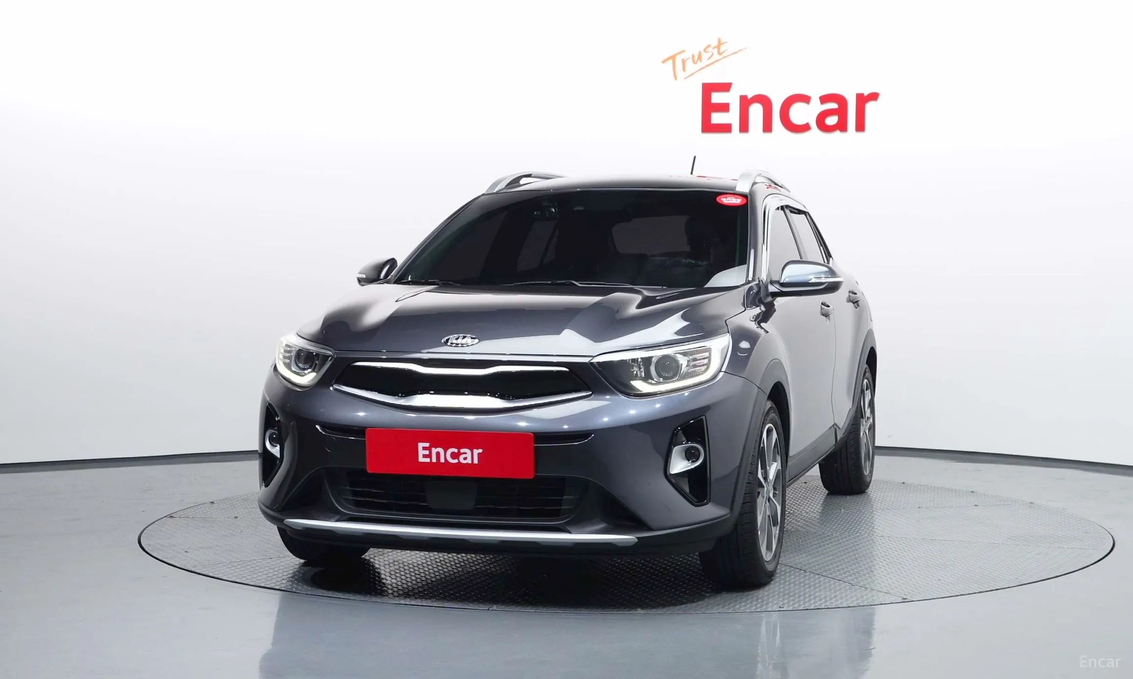 Kia Stonic превью 3