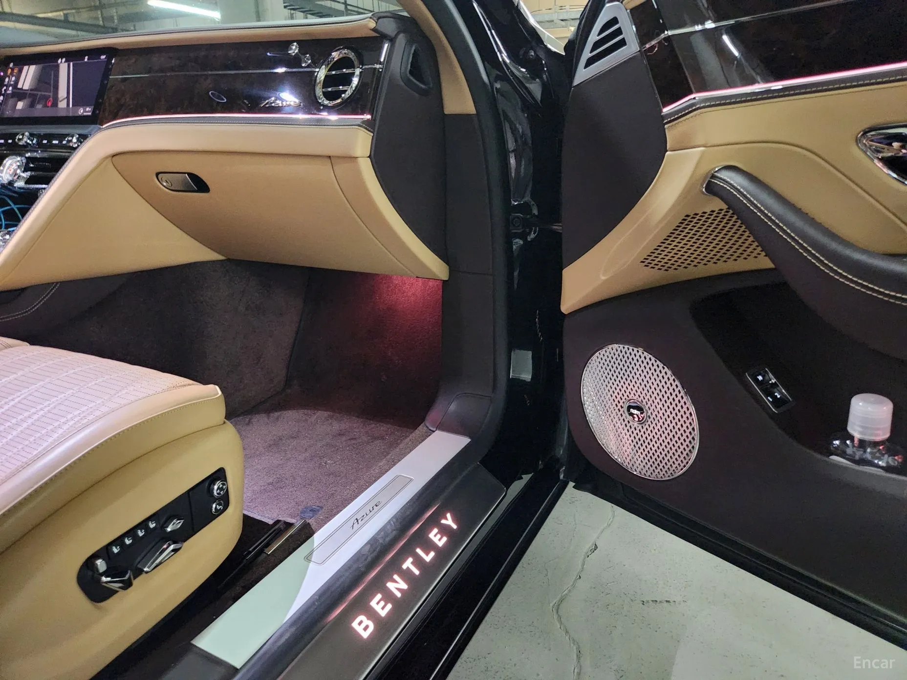Bentley Flying Spur 3rd Generation превью 17