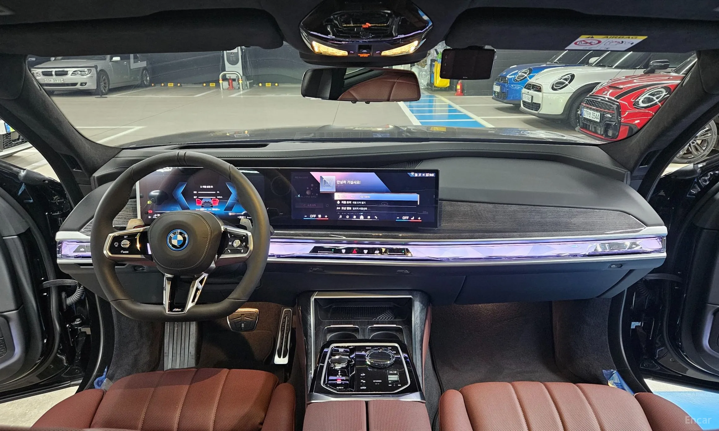 BMW 7 Series (G70) превью 7