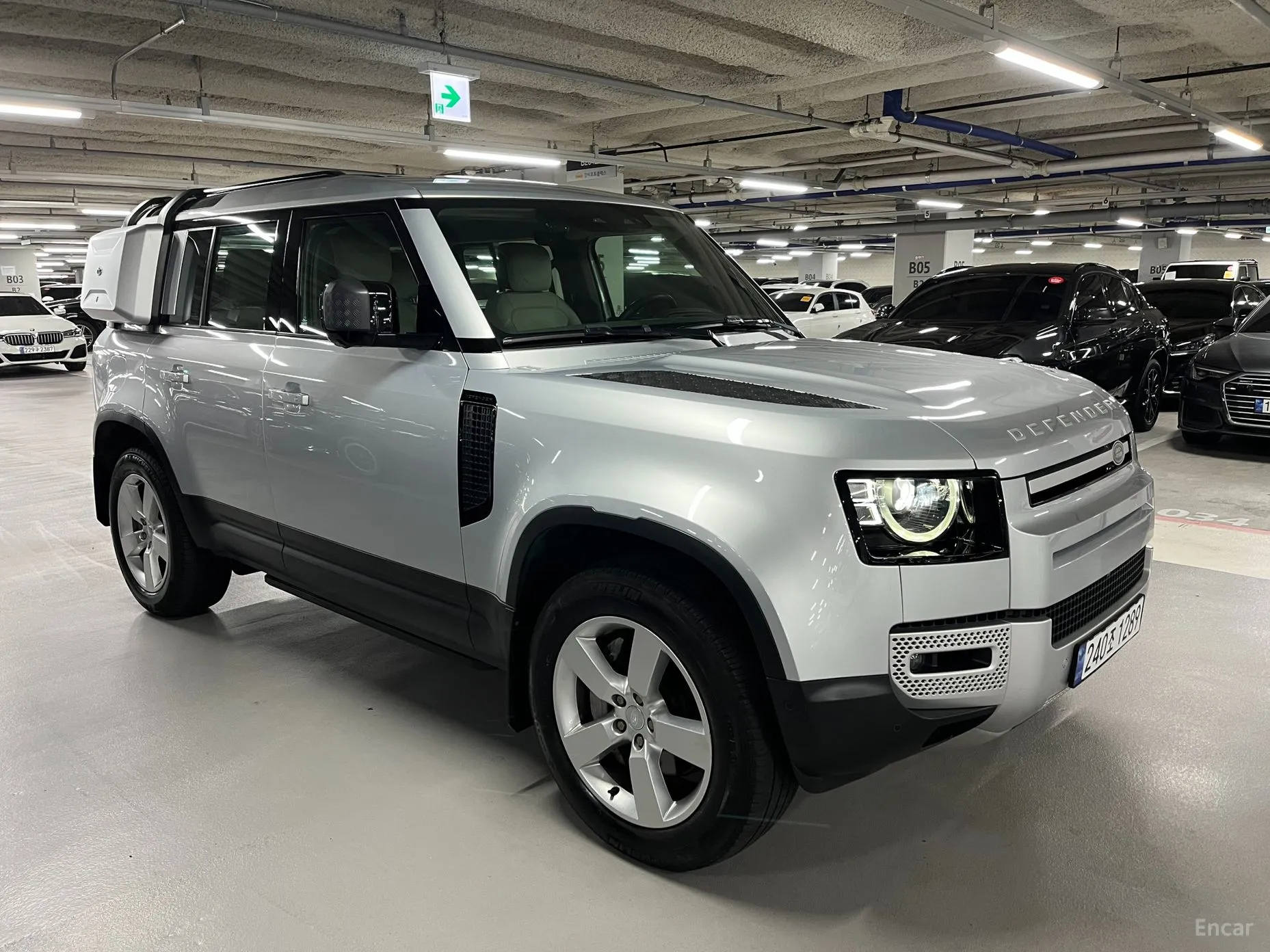 Land Rover Defender (L663)