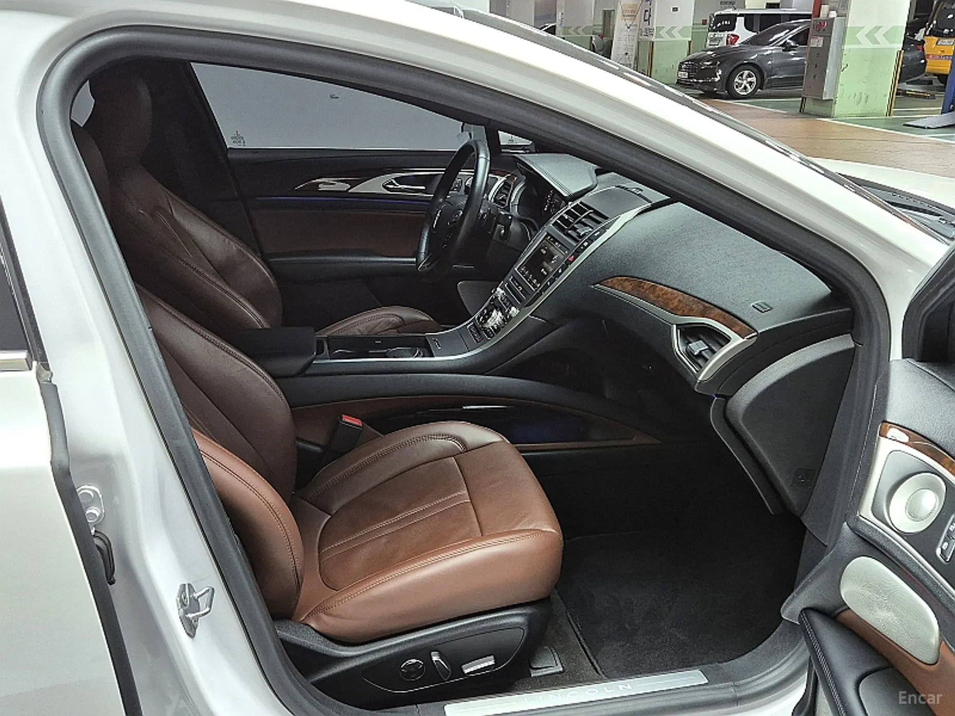 Lincoln New MKZ превью 13