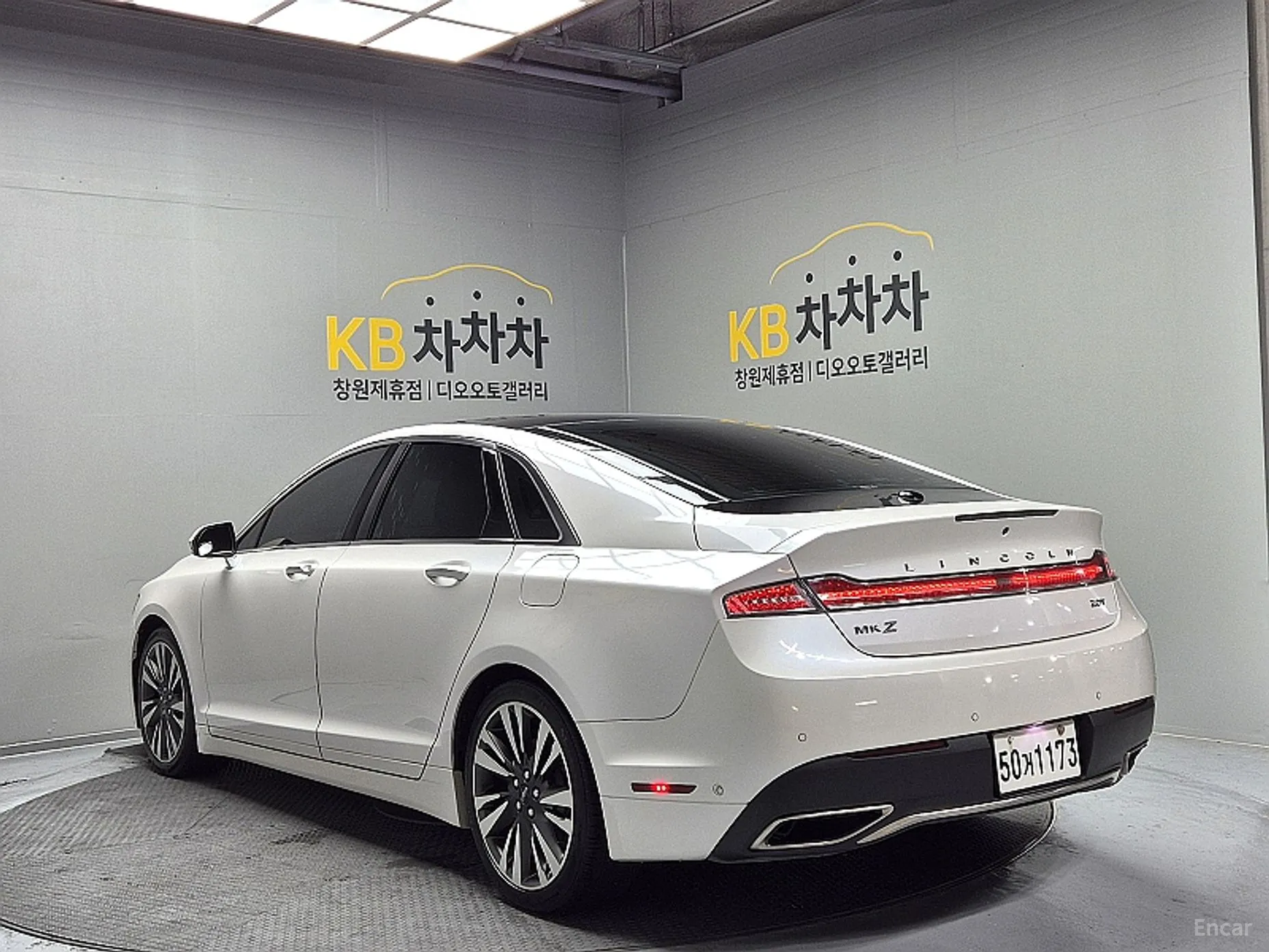 Lincoln New MKZ превью 6