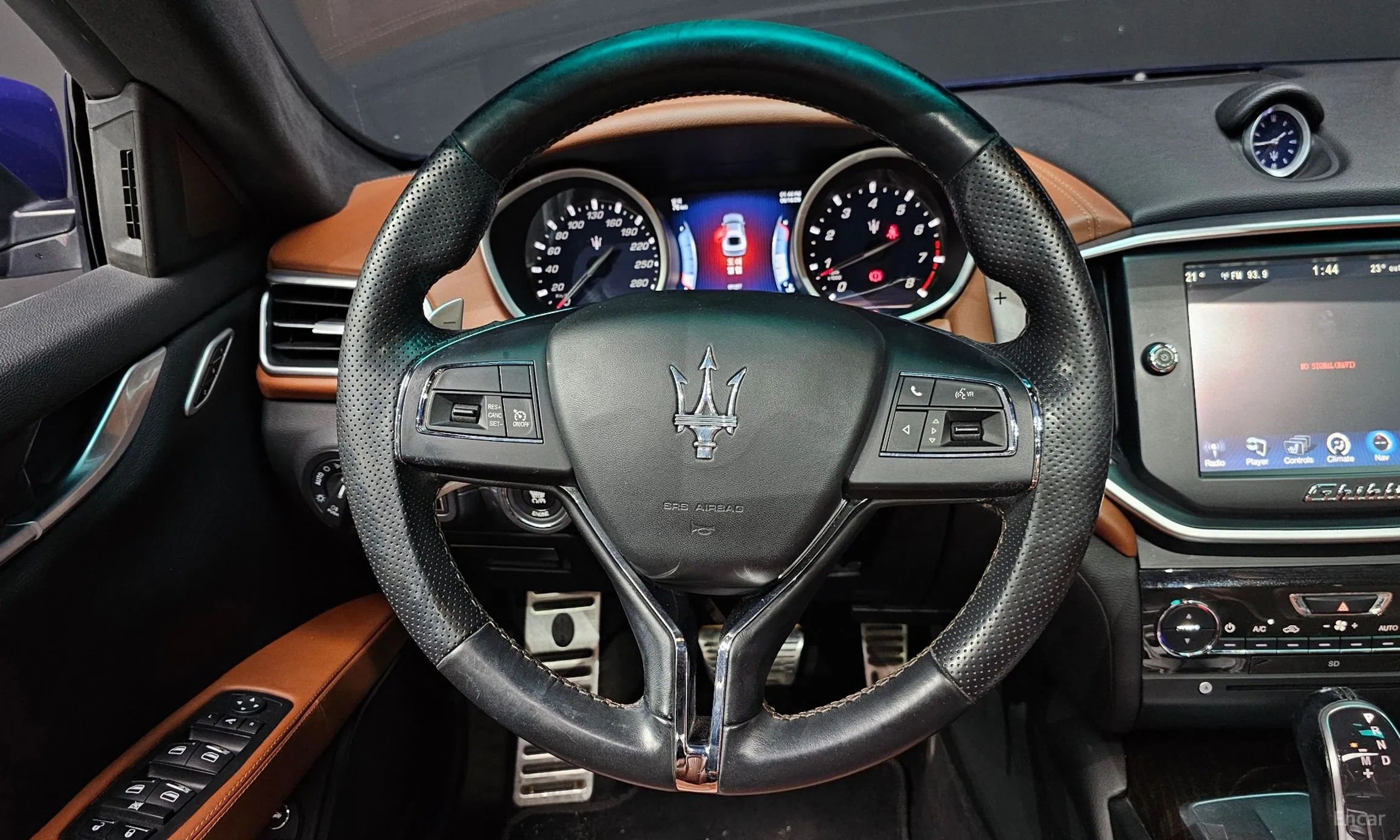 Maserati Ghibli превью 13