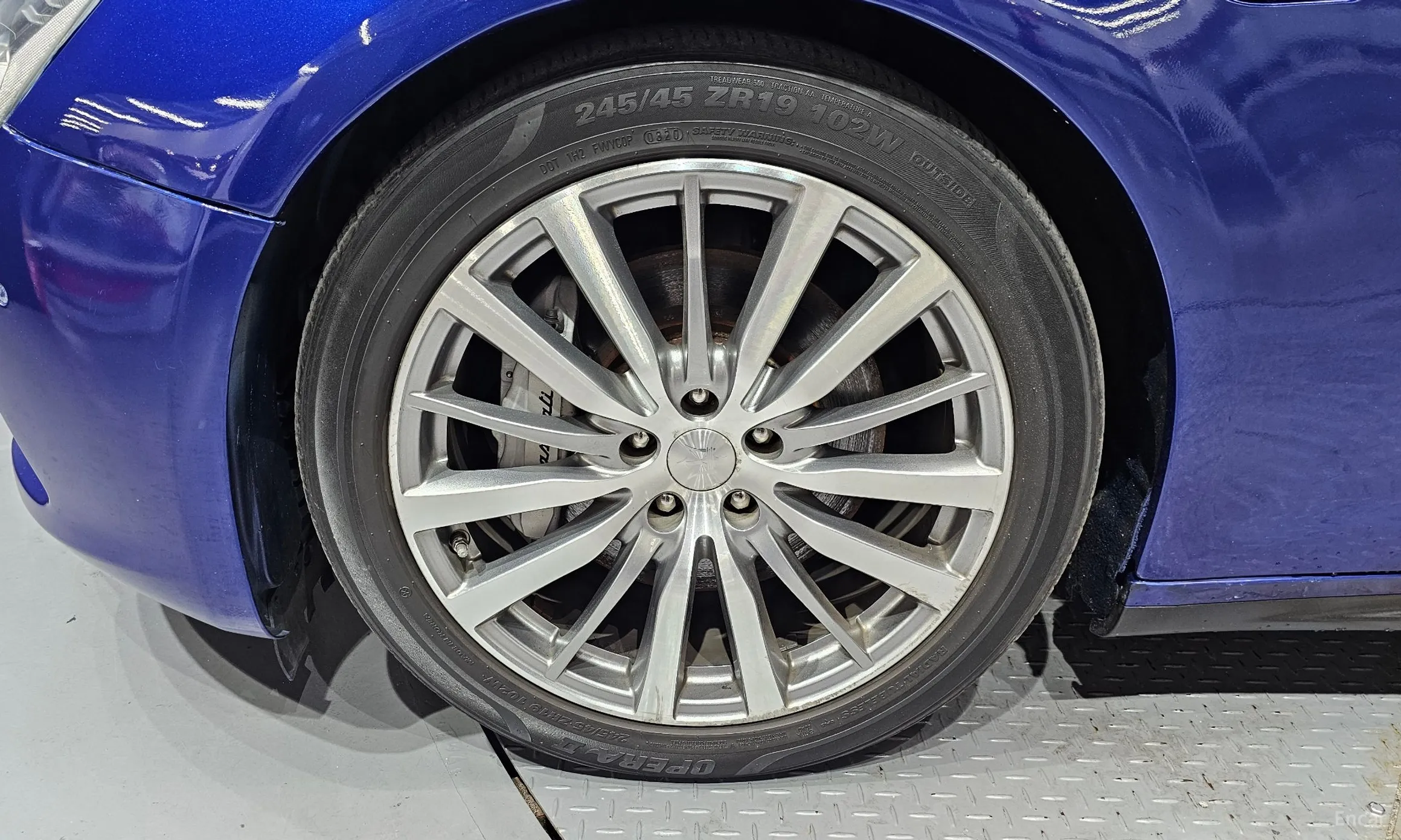 Maserati Ghibli превью 5