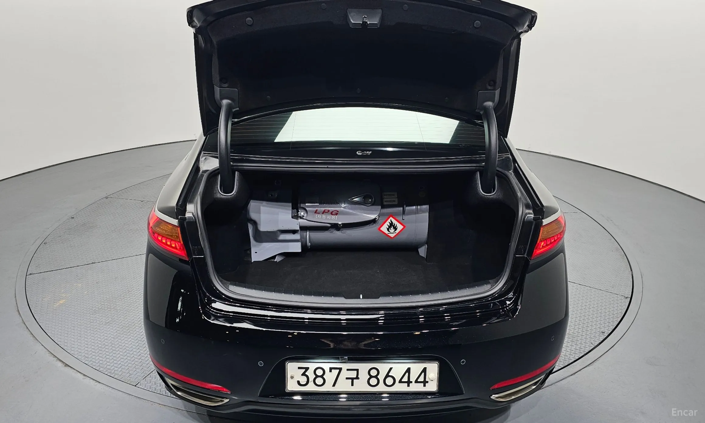 Kia K7 превью 20