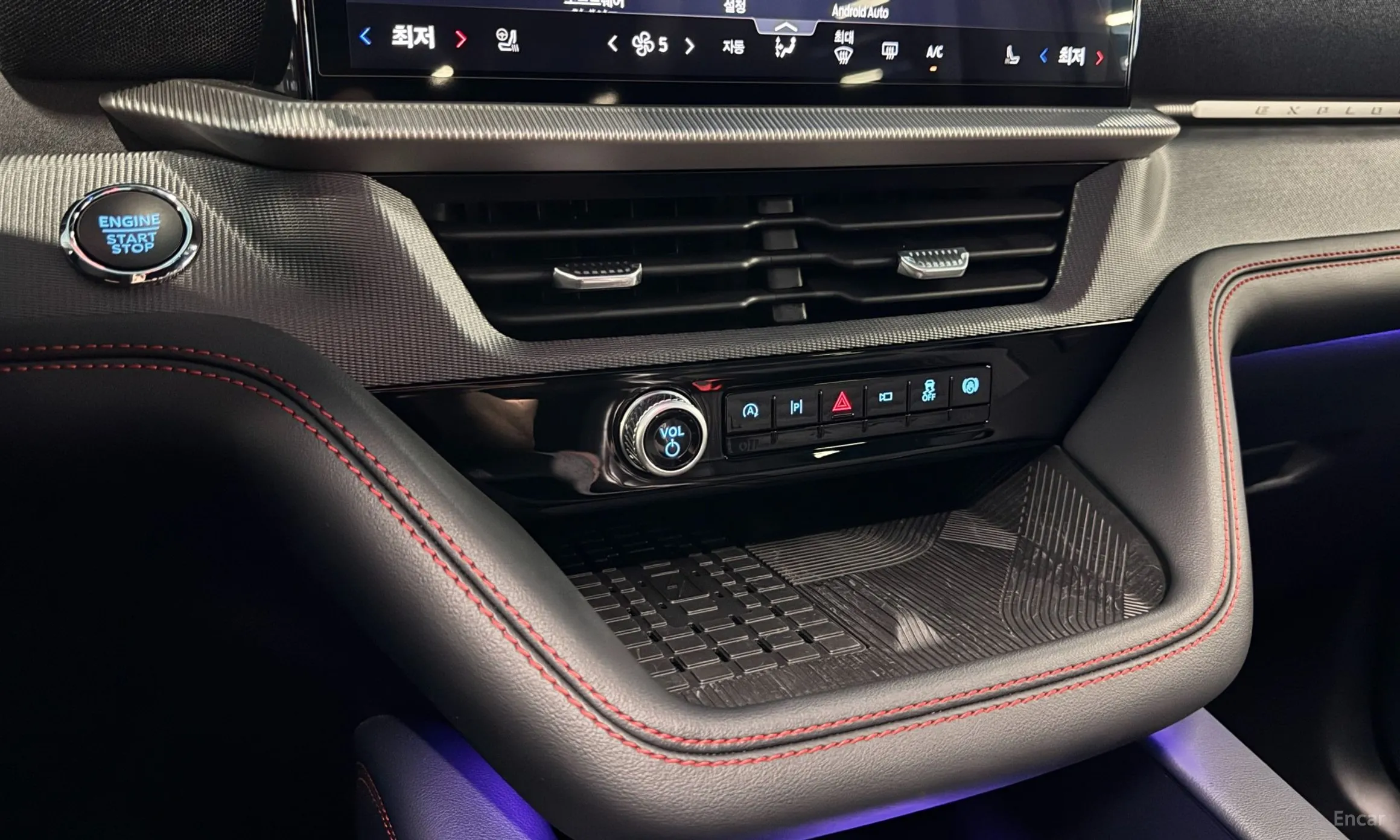 Ford Explorer 6th Generation превью 11