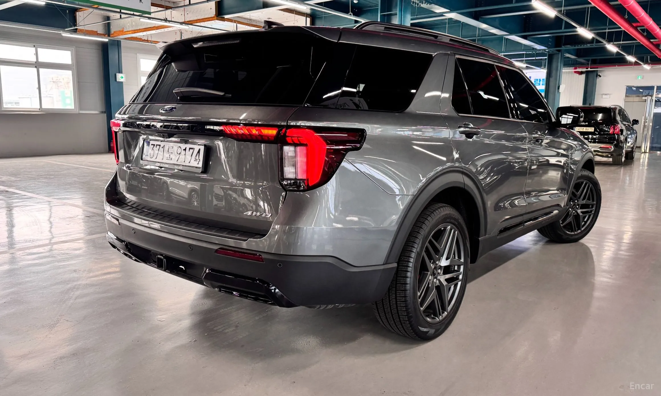 Ford Explorer 6th Generation превью 3