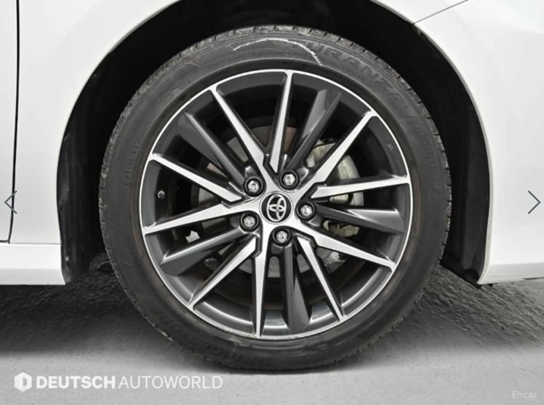 Toyota Camry (XV70) превью 5