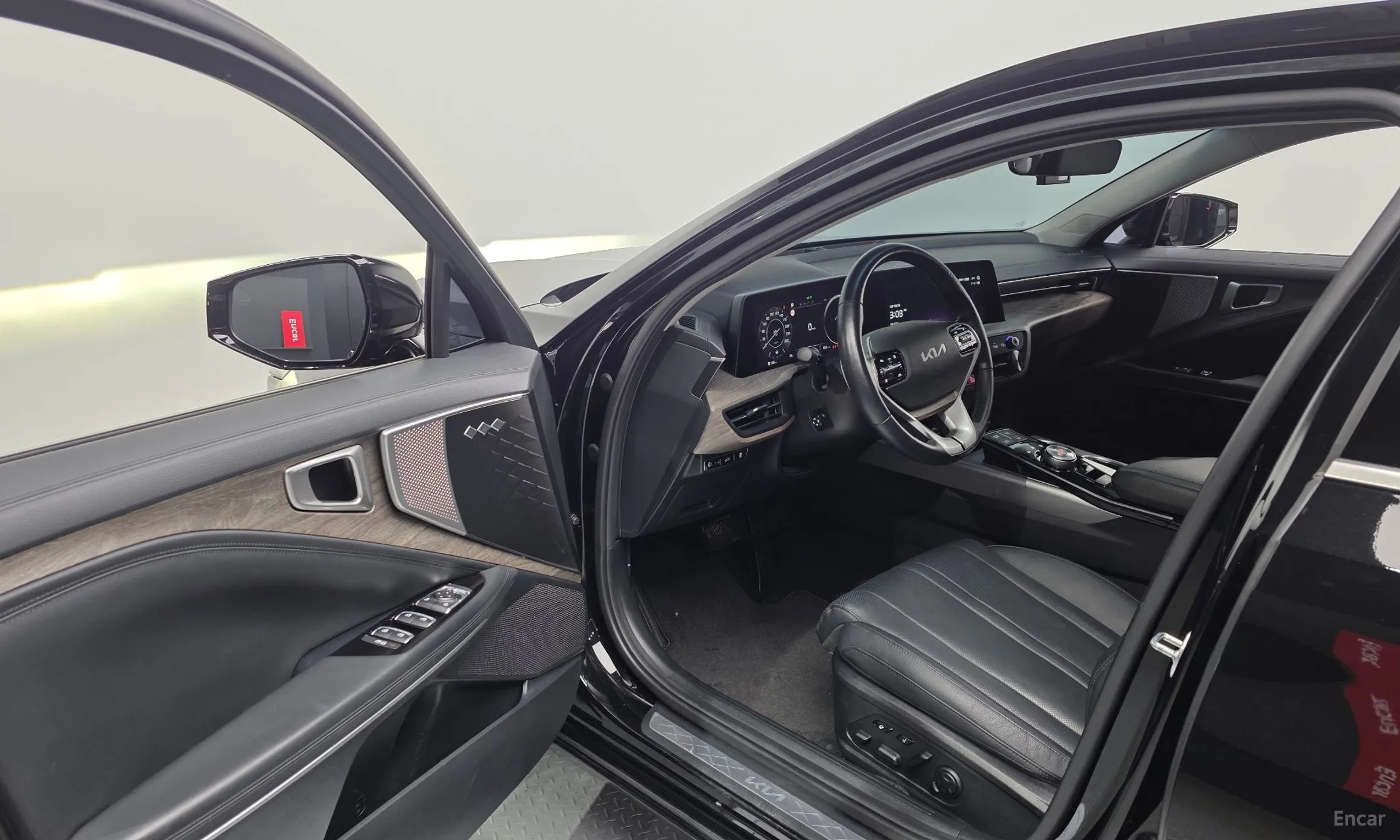 Kia K8 превью 10