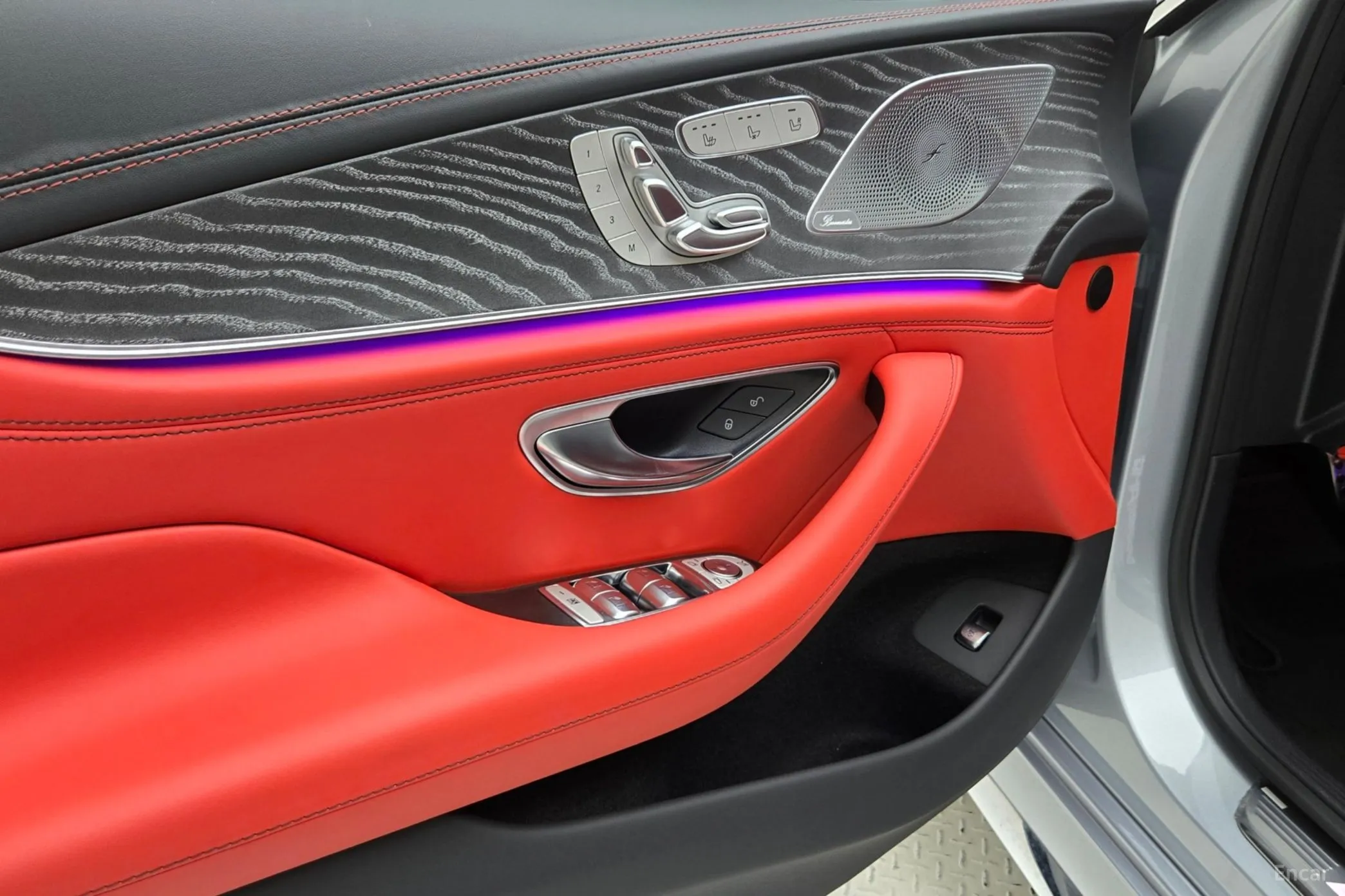 Mercedes Benz AMG GT превью 15