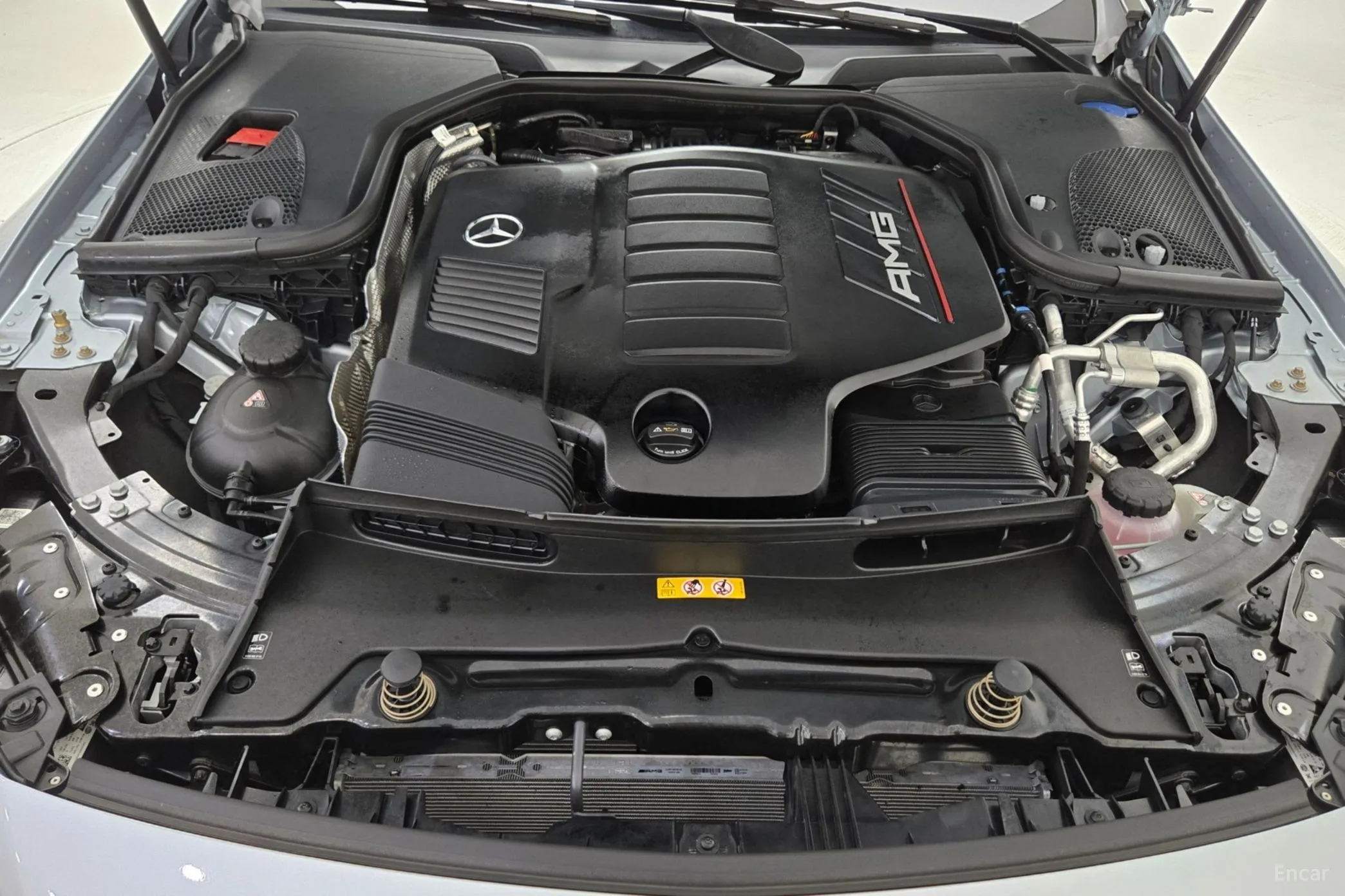 Mercedes Benz AMG GT превью 6