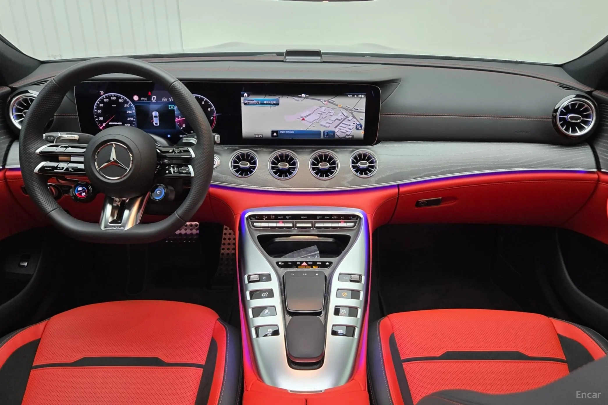 Mercedes Benz AMG GT превью 7