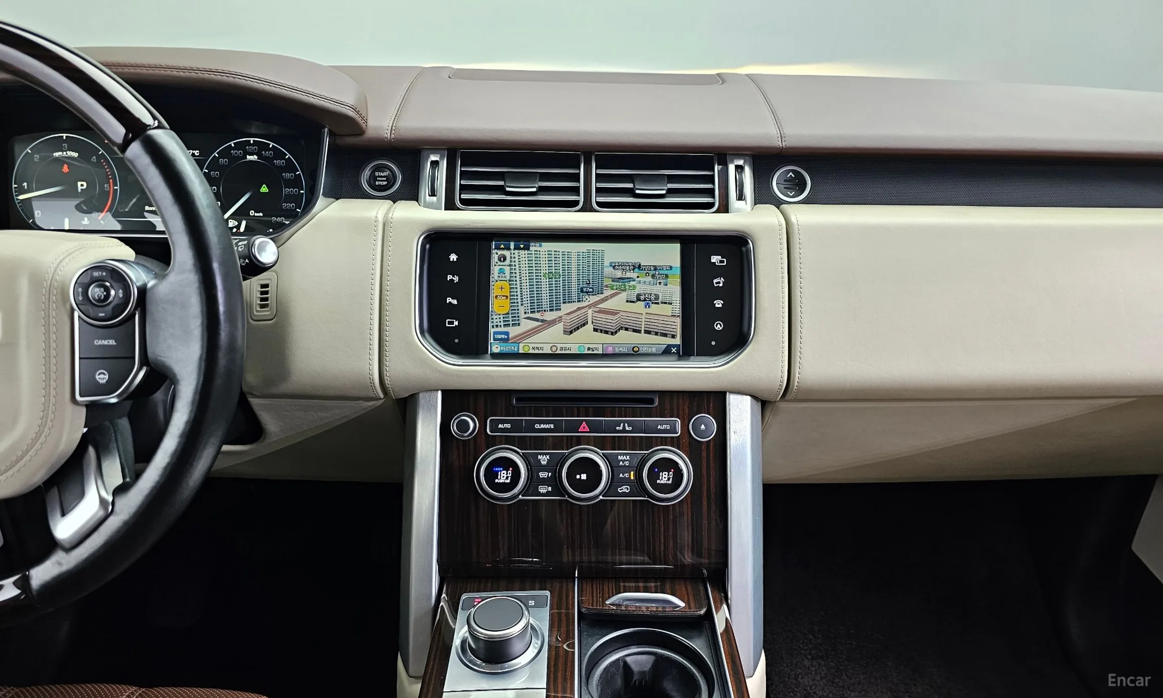 Land Rover Range Rover 4th Generation превью 17