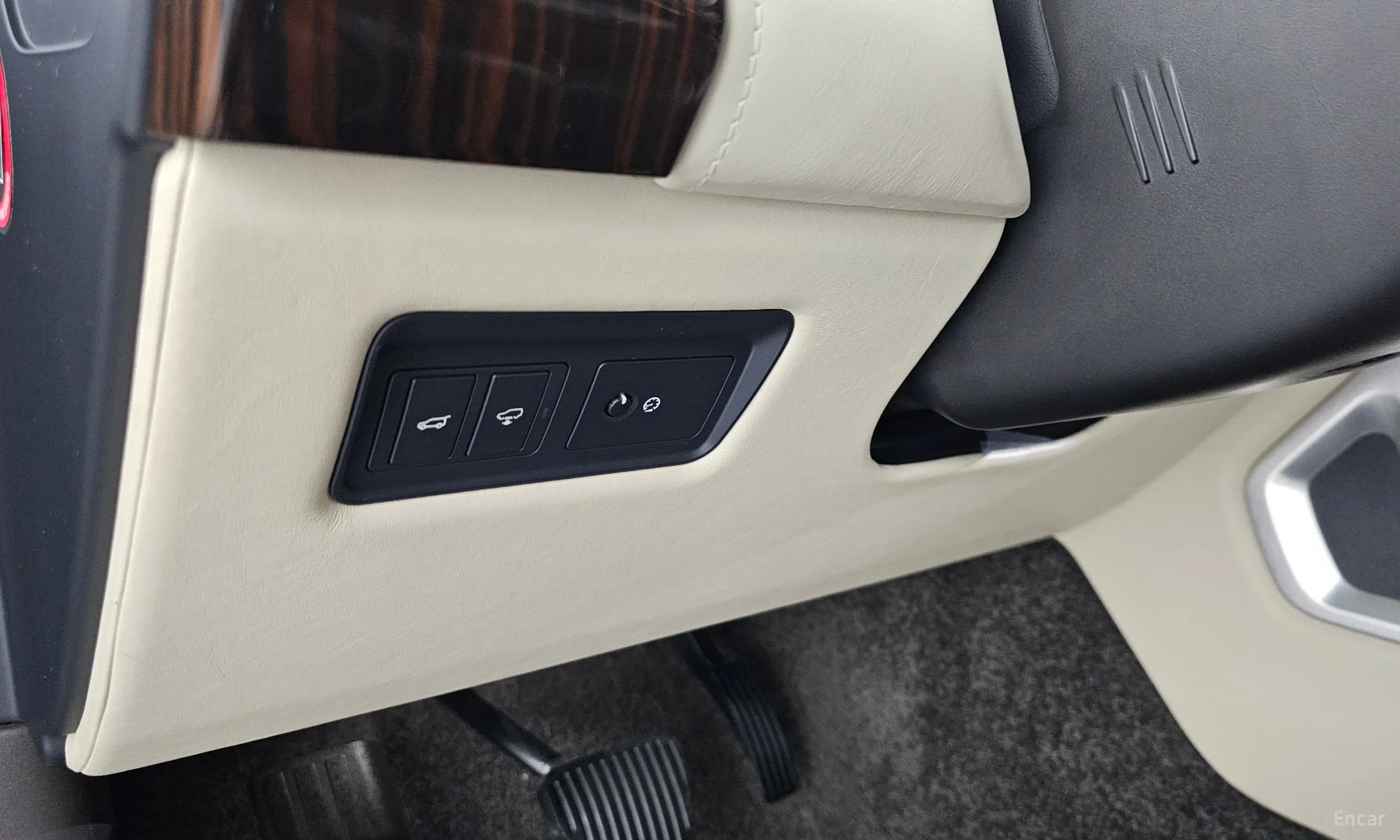 Land Rover Range Rover 4th Generation превью 20