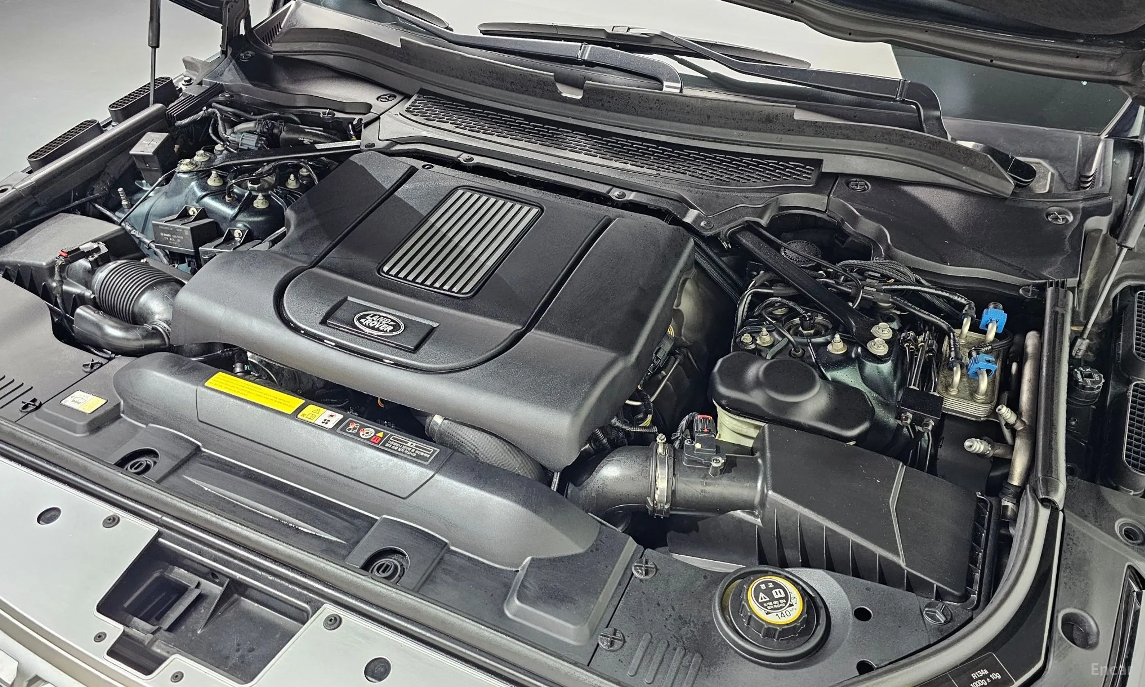 Land Rover Range Rover 4th Generation превью 6