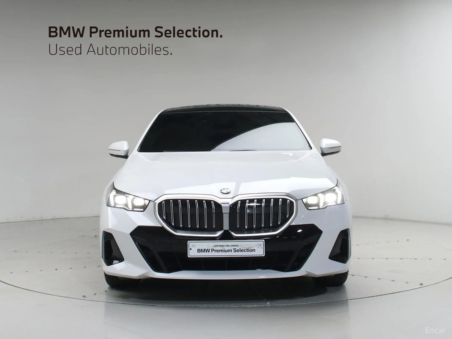 BMW 5 Series (G60)