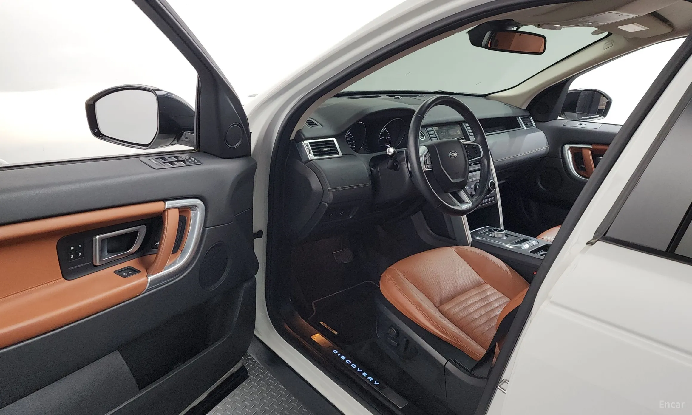 Land Rover Discovery Sports превью 10