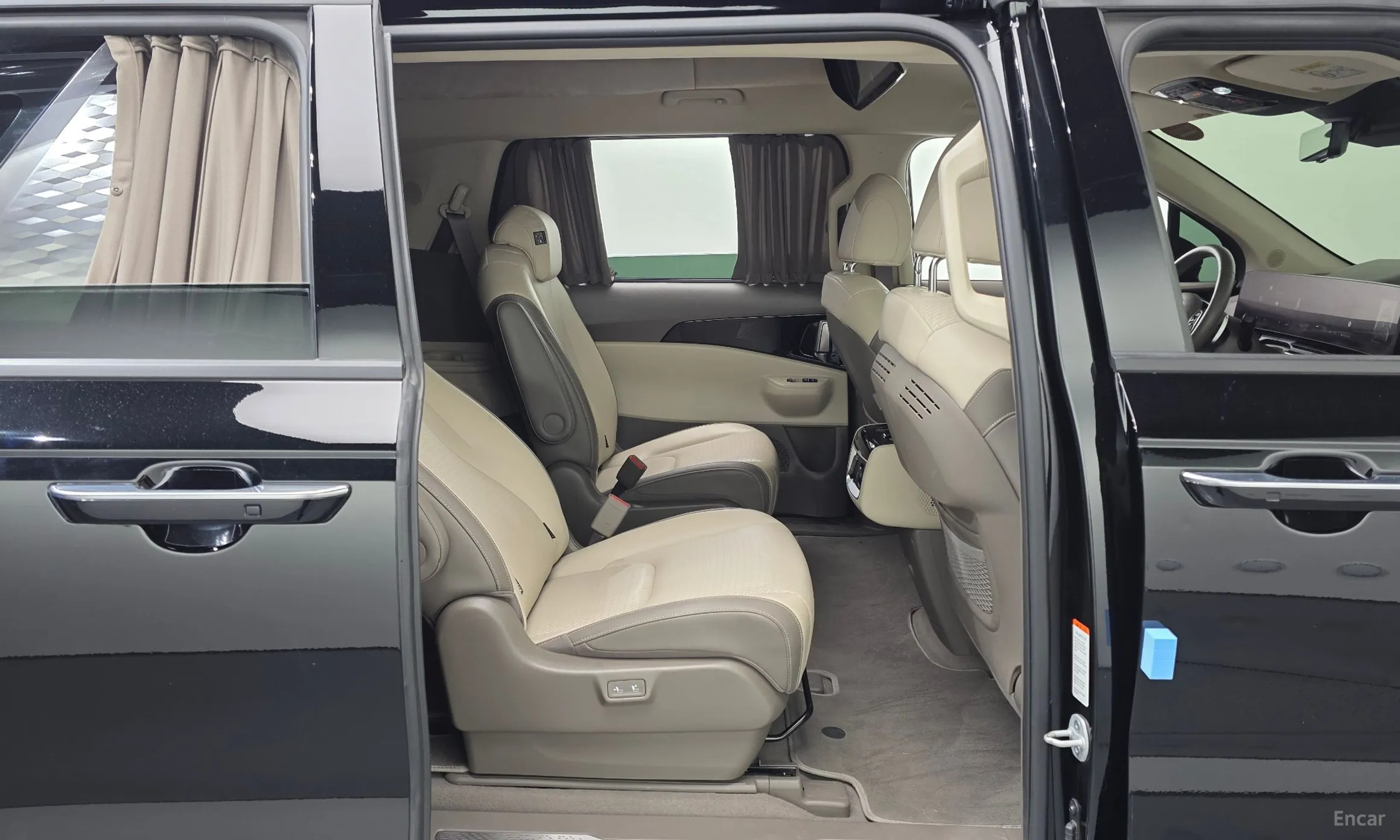 Kia Carnival 4th Generation превью 11